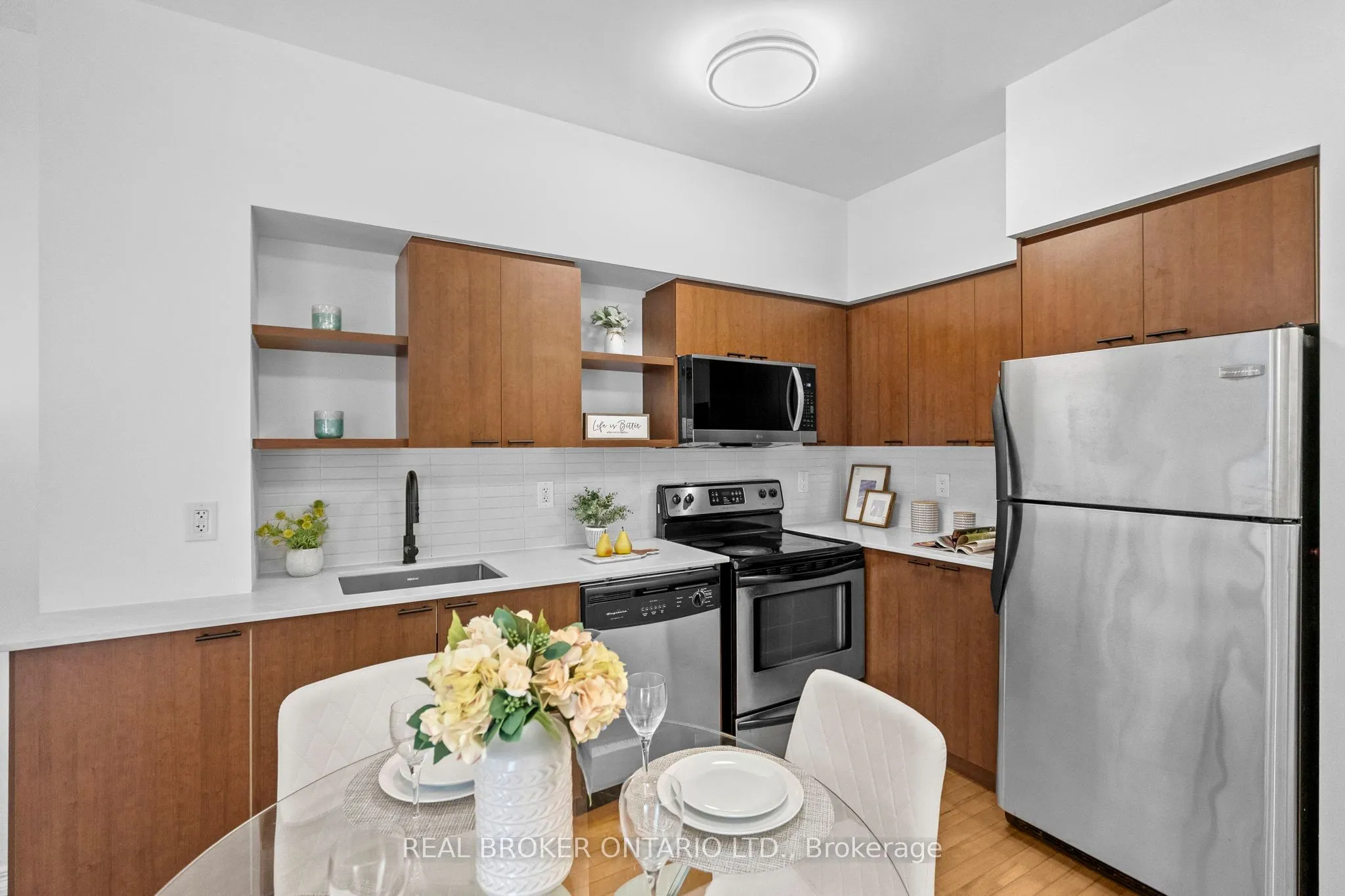 35 Hayden Street, #109