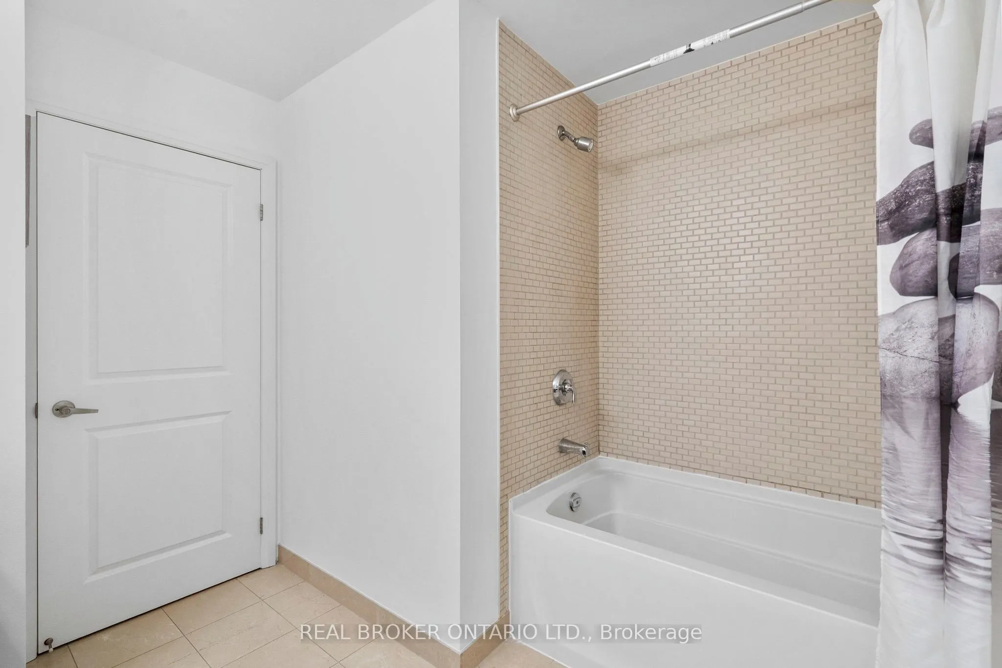 35 Hayden Street, #109
