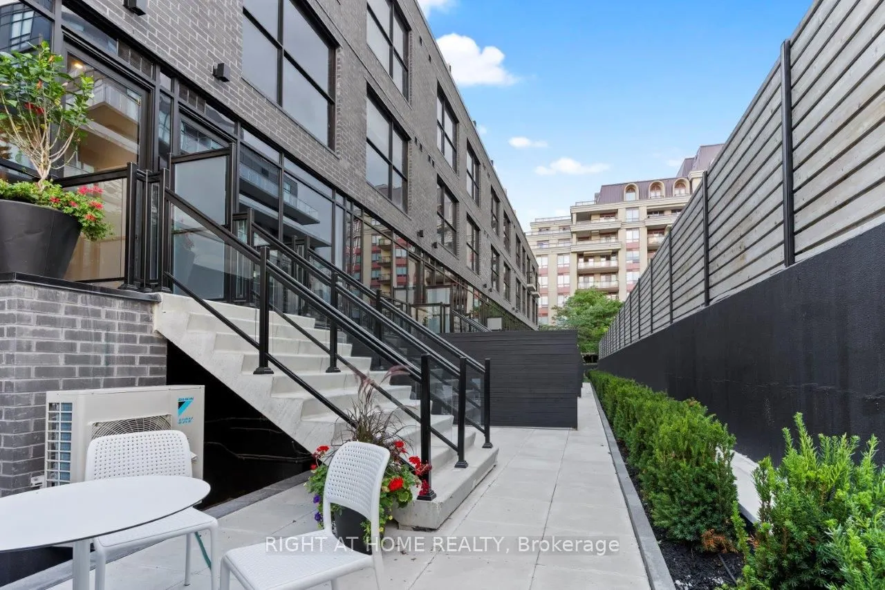 12 Dervock Crescent, #25