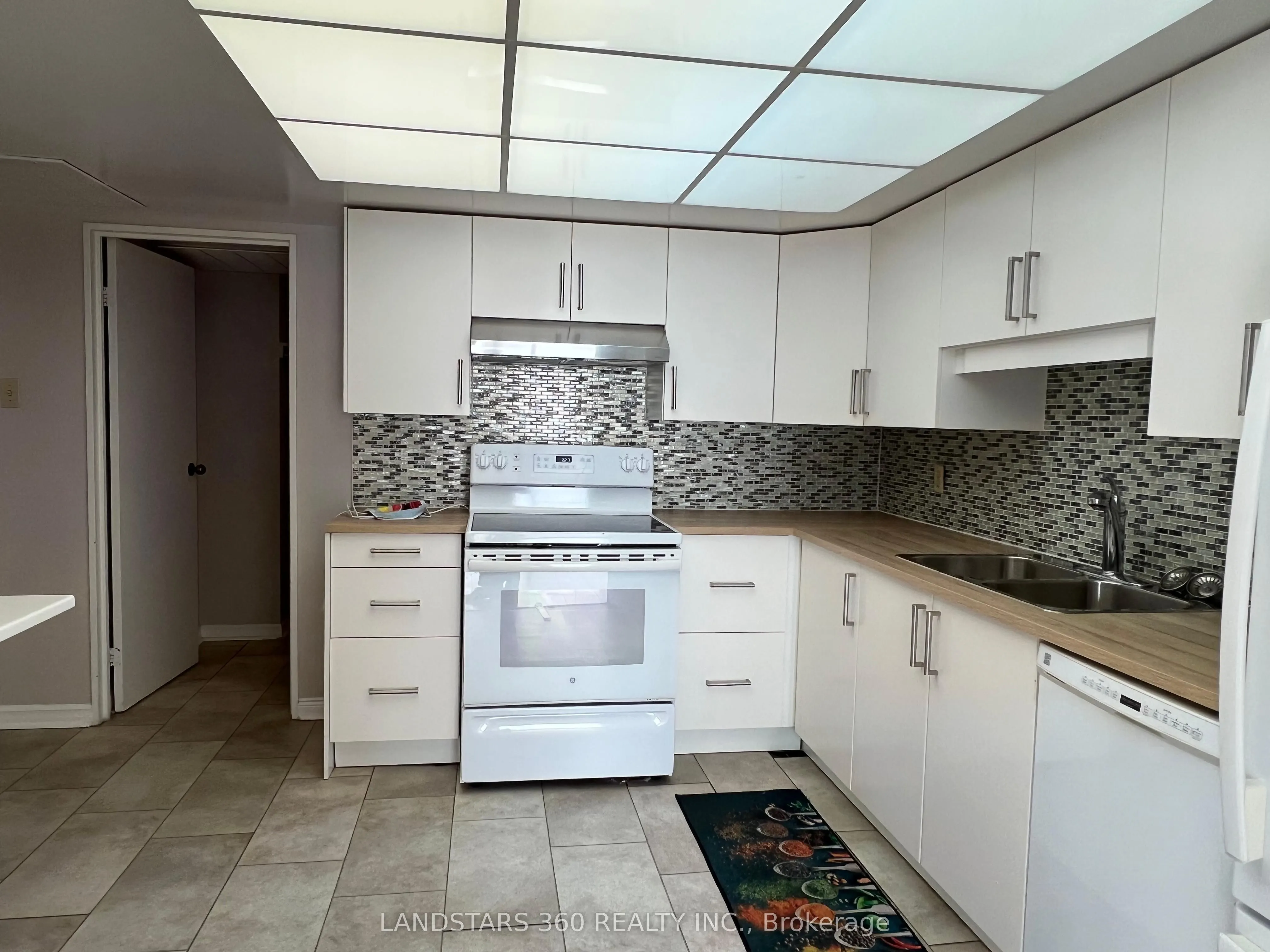 55 Harbour Square, #3311