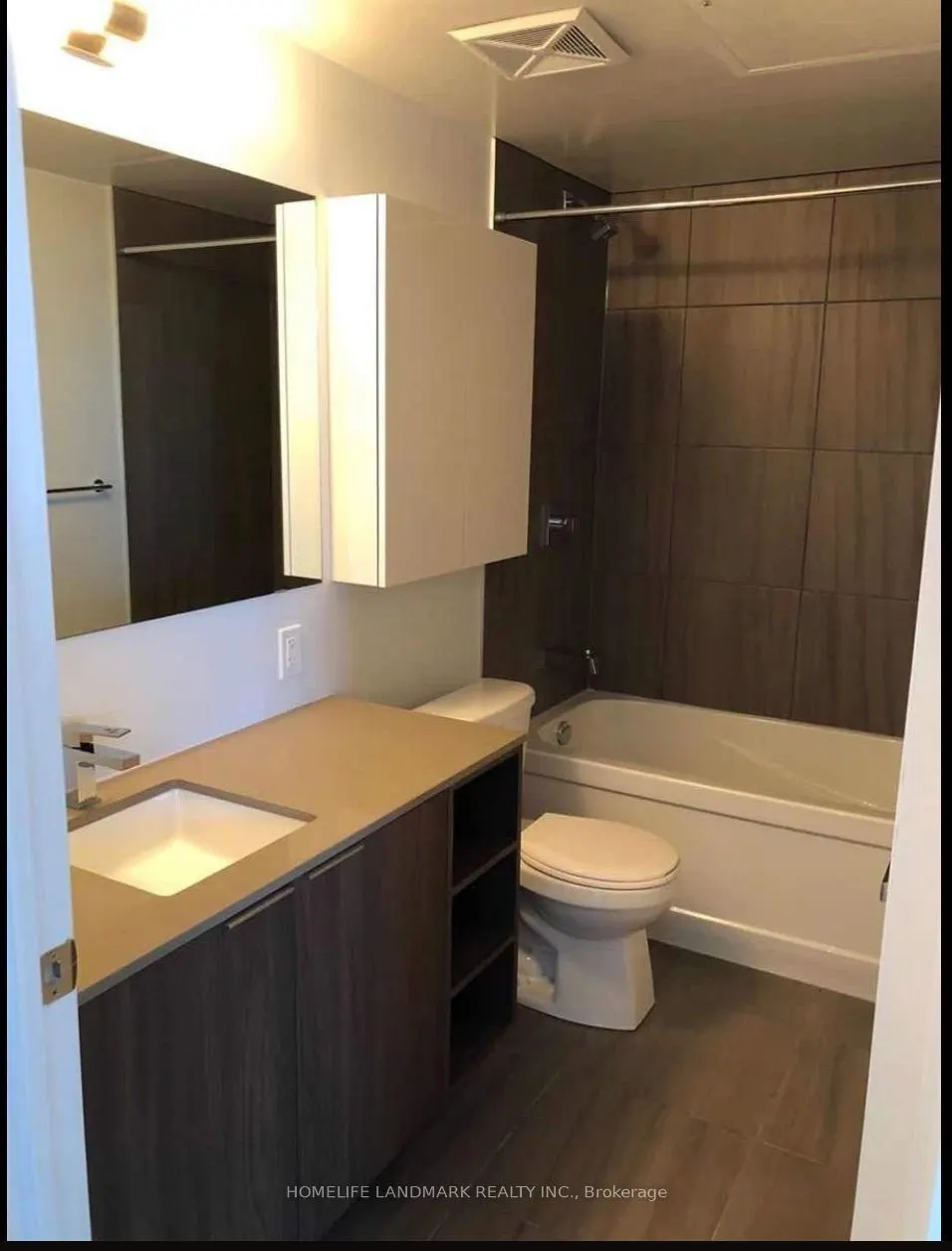 31 Tippett Road, #523