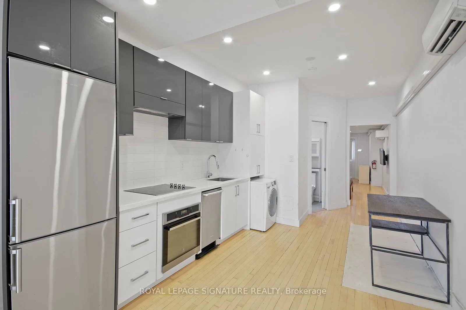 1048 Queen Street W, #Upper