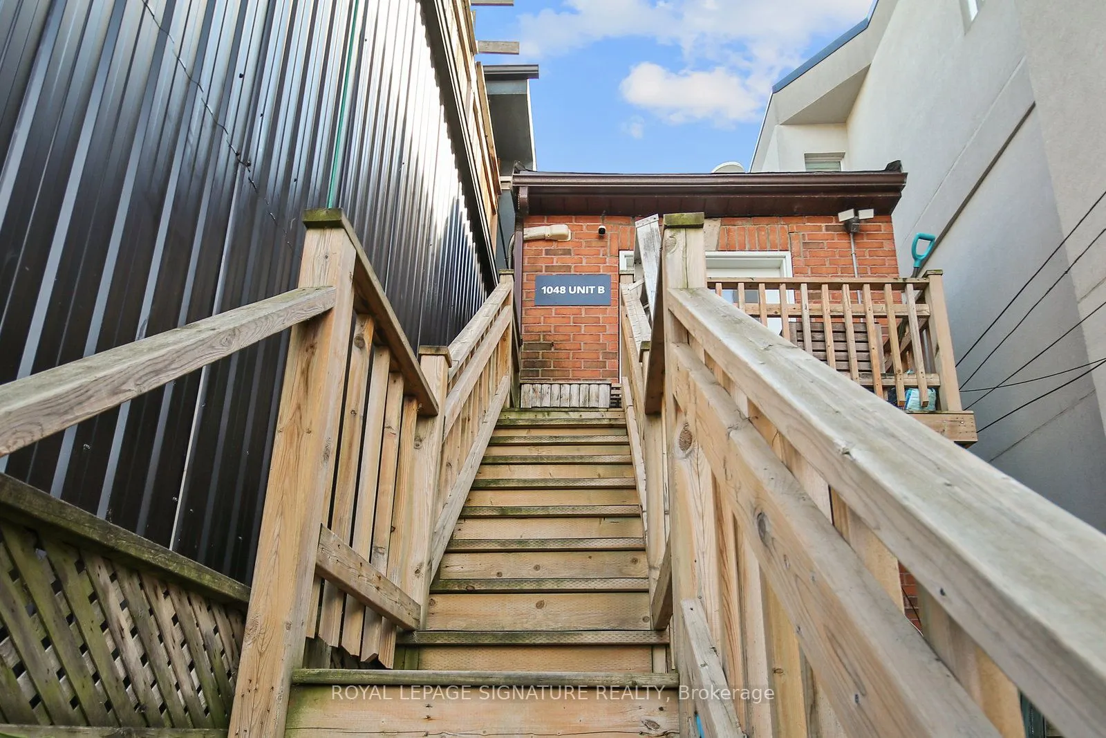 1048 Queen Street W, #Upper