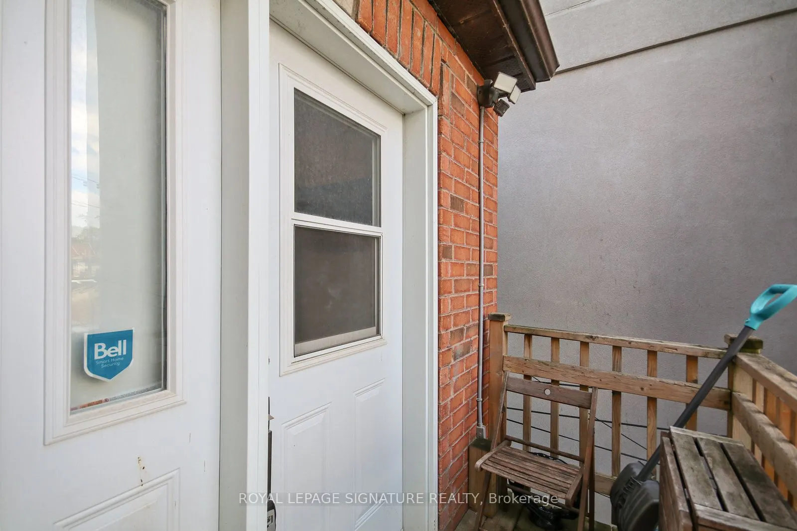 1048 Queen Street W, #Upper