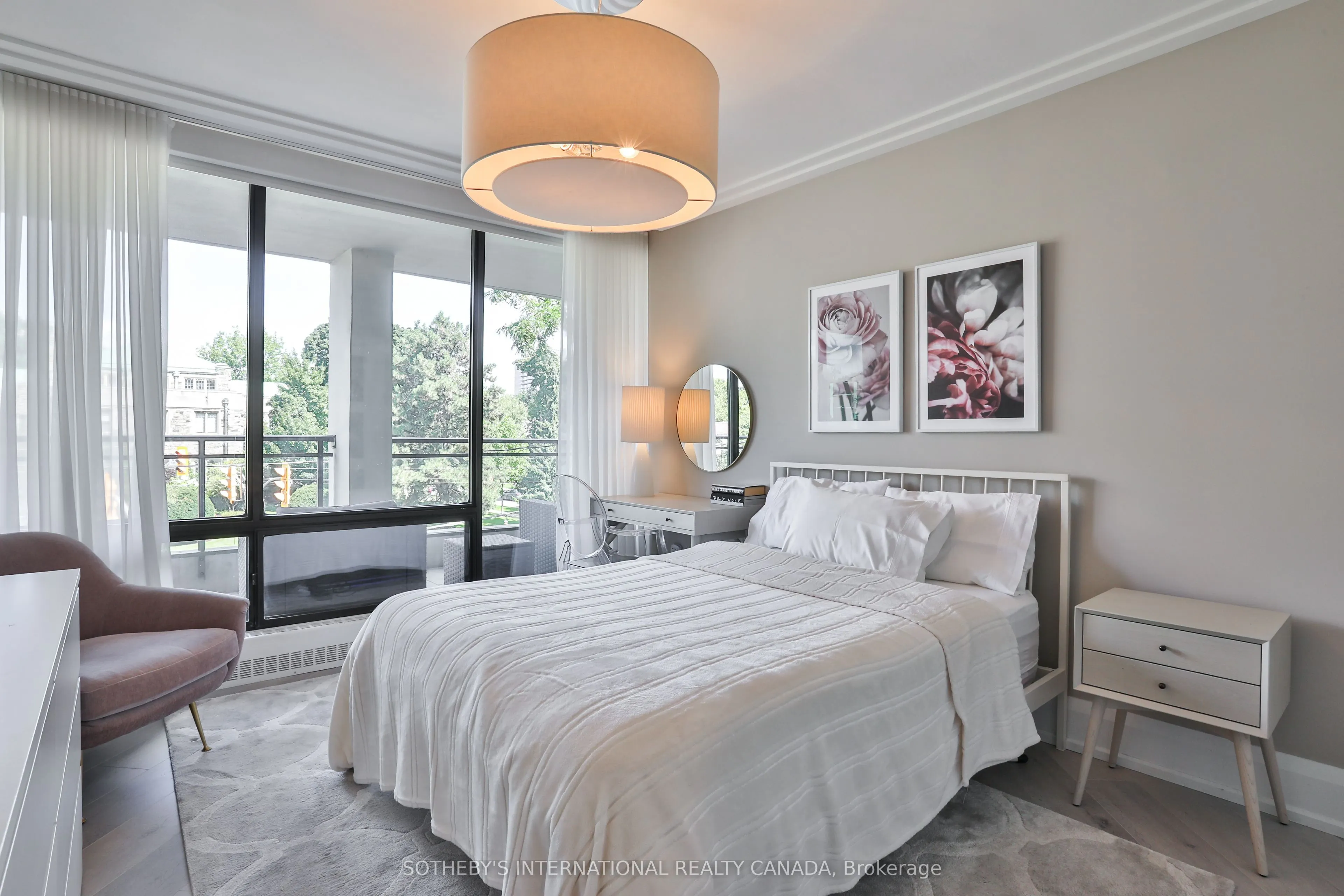 235 St Clair Avenue W, #301