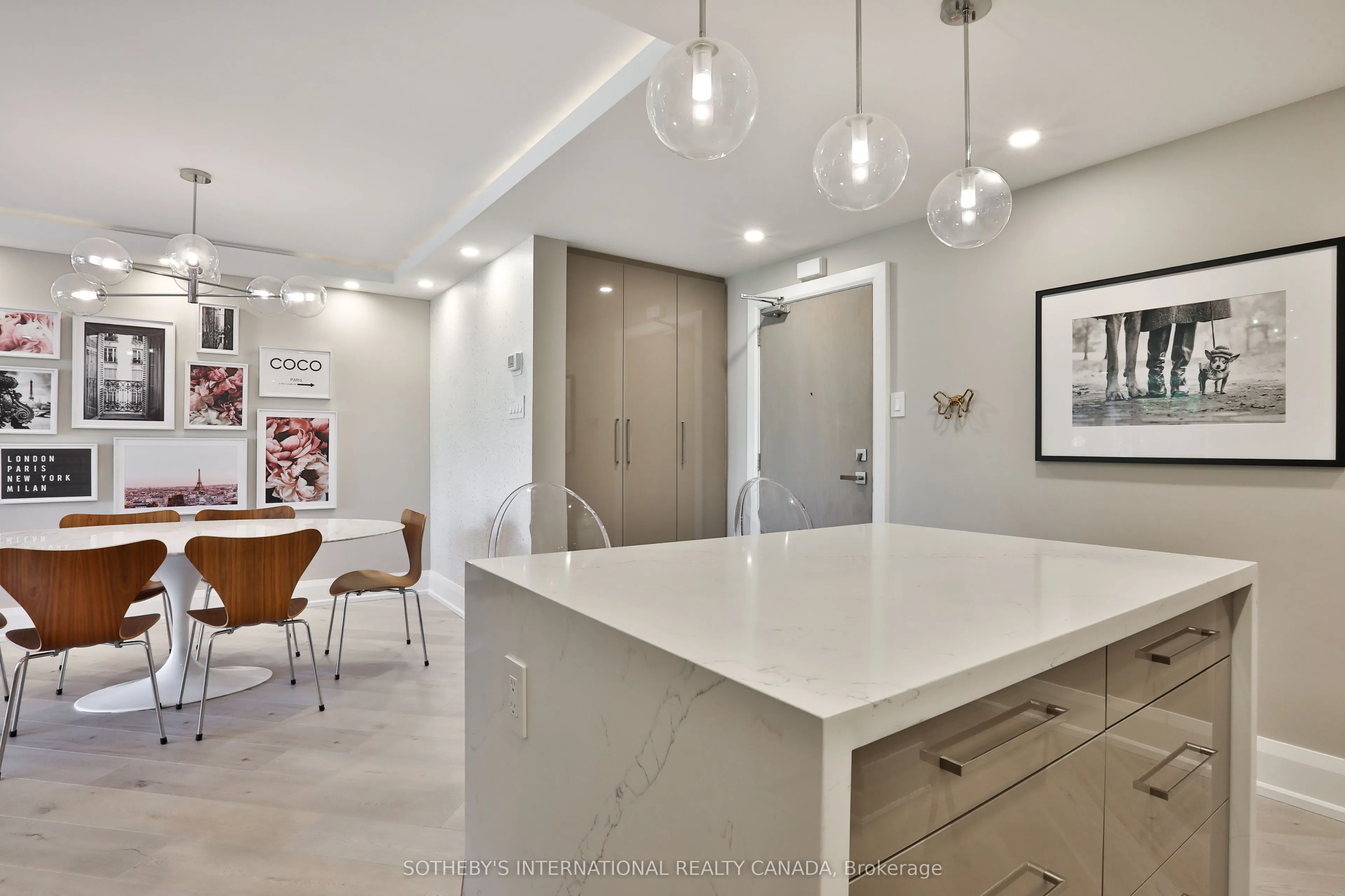 235 St Clair Avenue W, #301