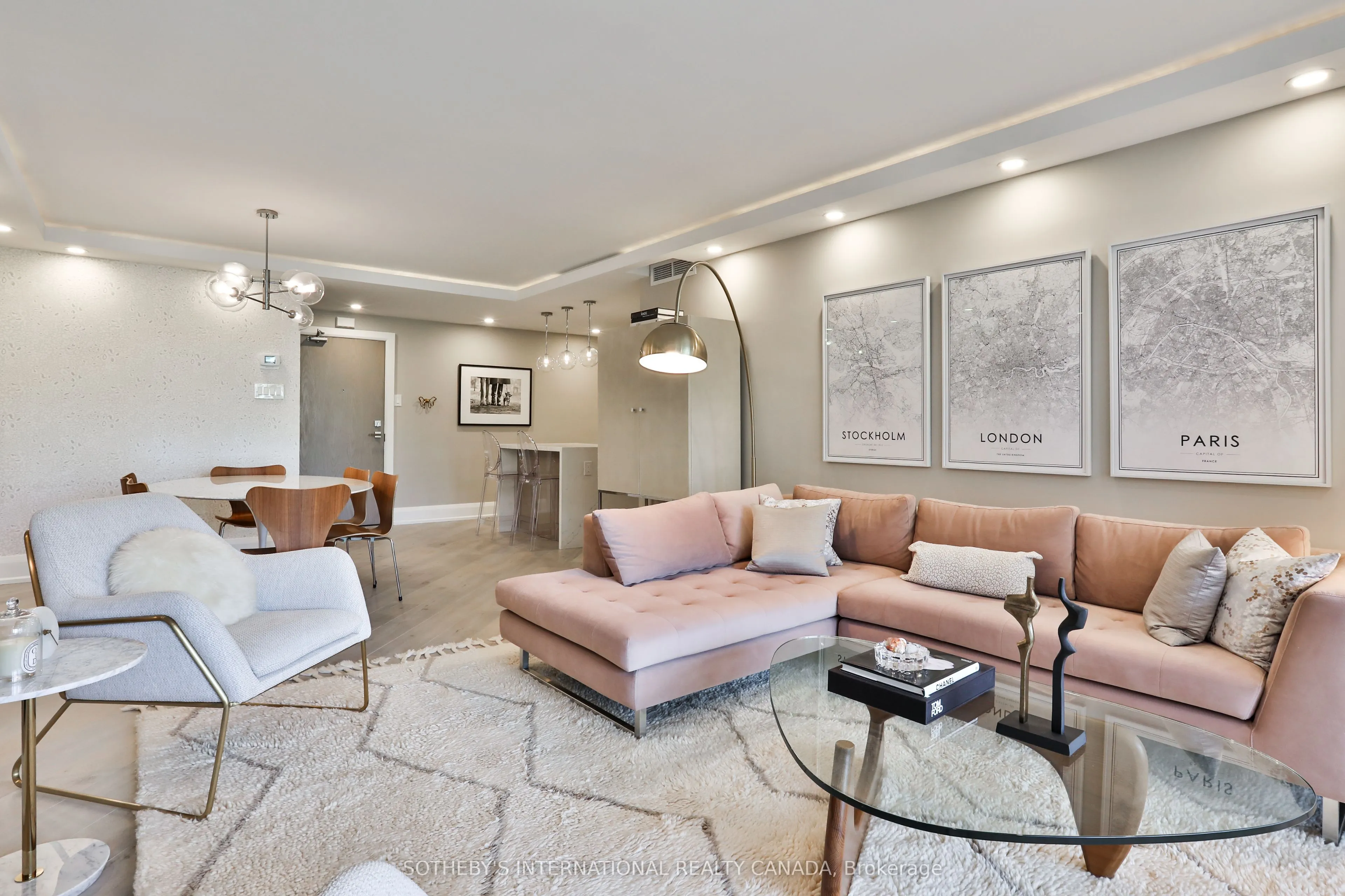 235 St Clair Avenue W, #301