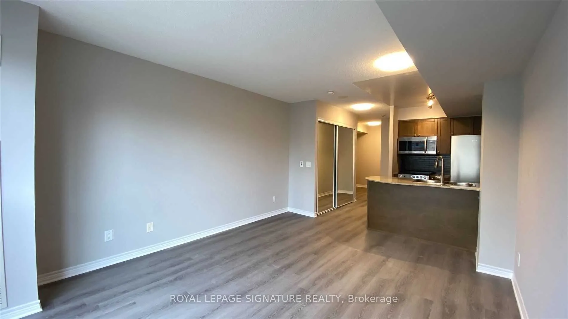 763 Bay Street, #1215