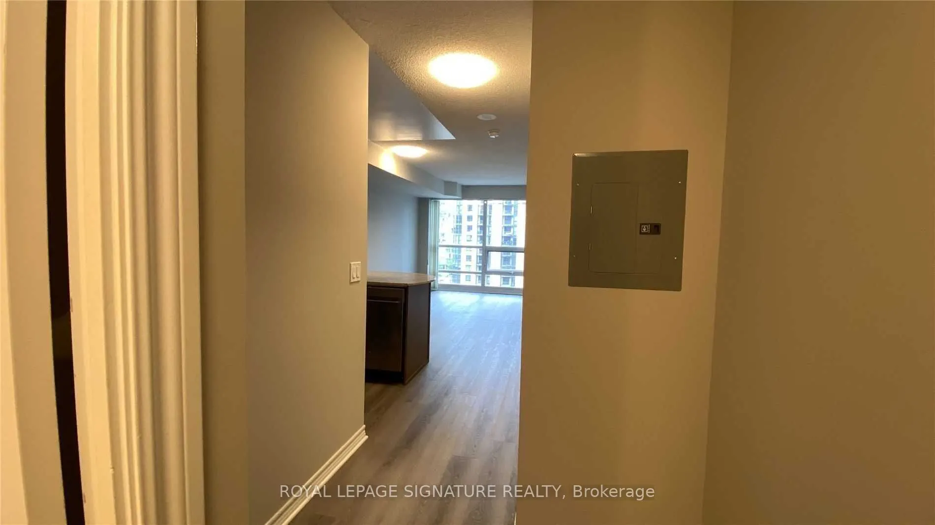 763 Bay Street, #1215
