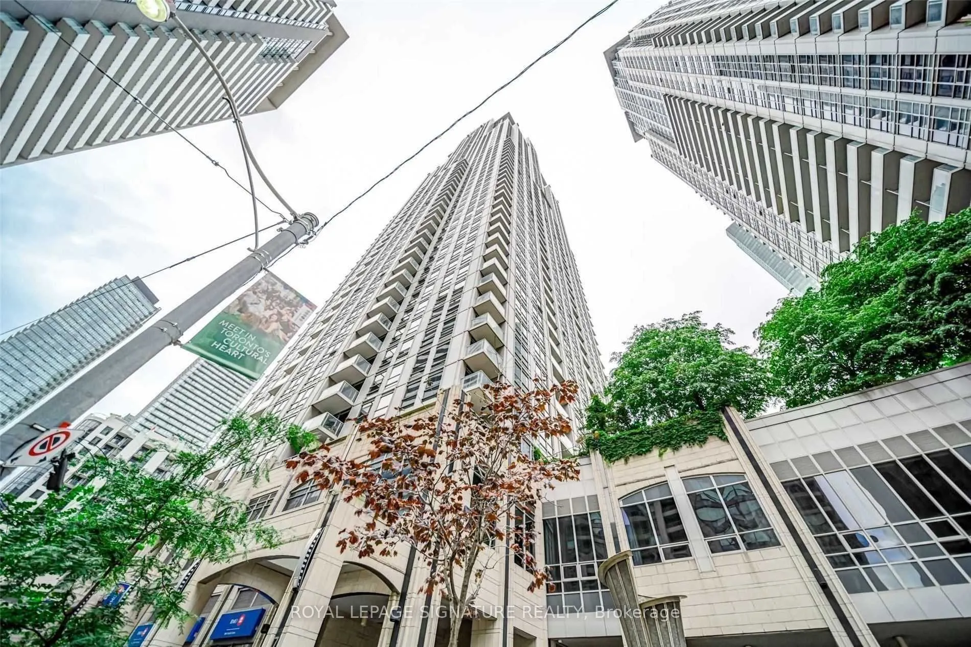 763 Bay Street, #1215