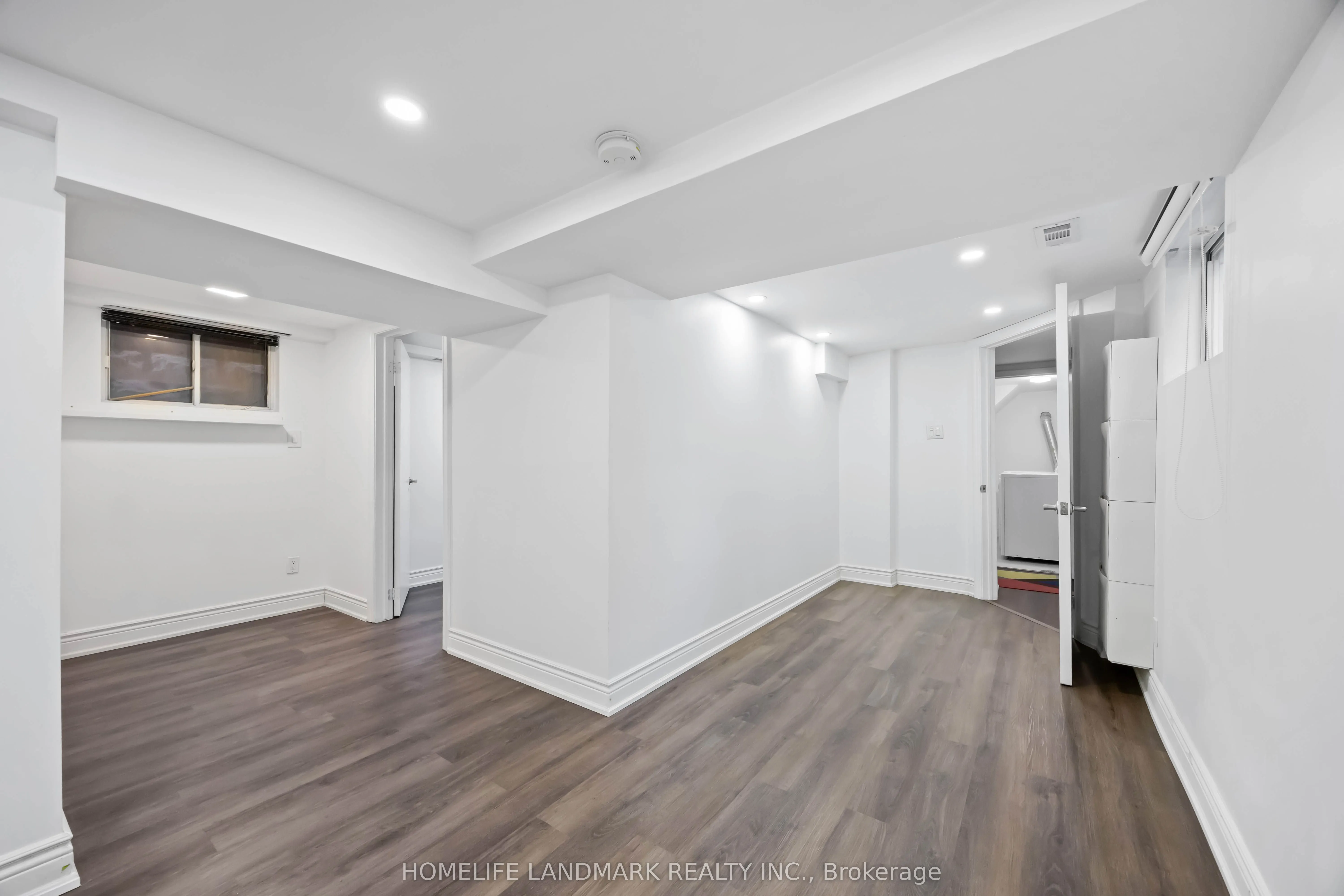 160 Humewood Drive, #Lower