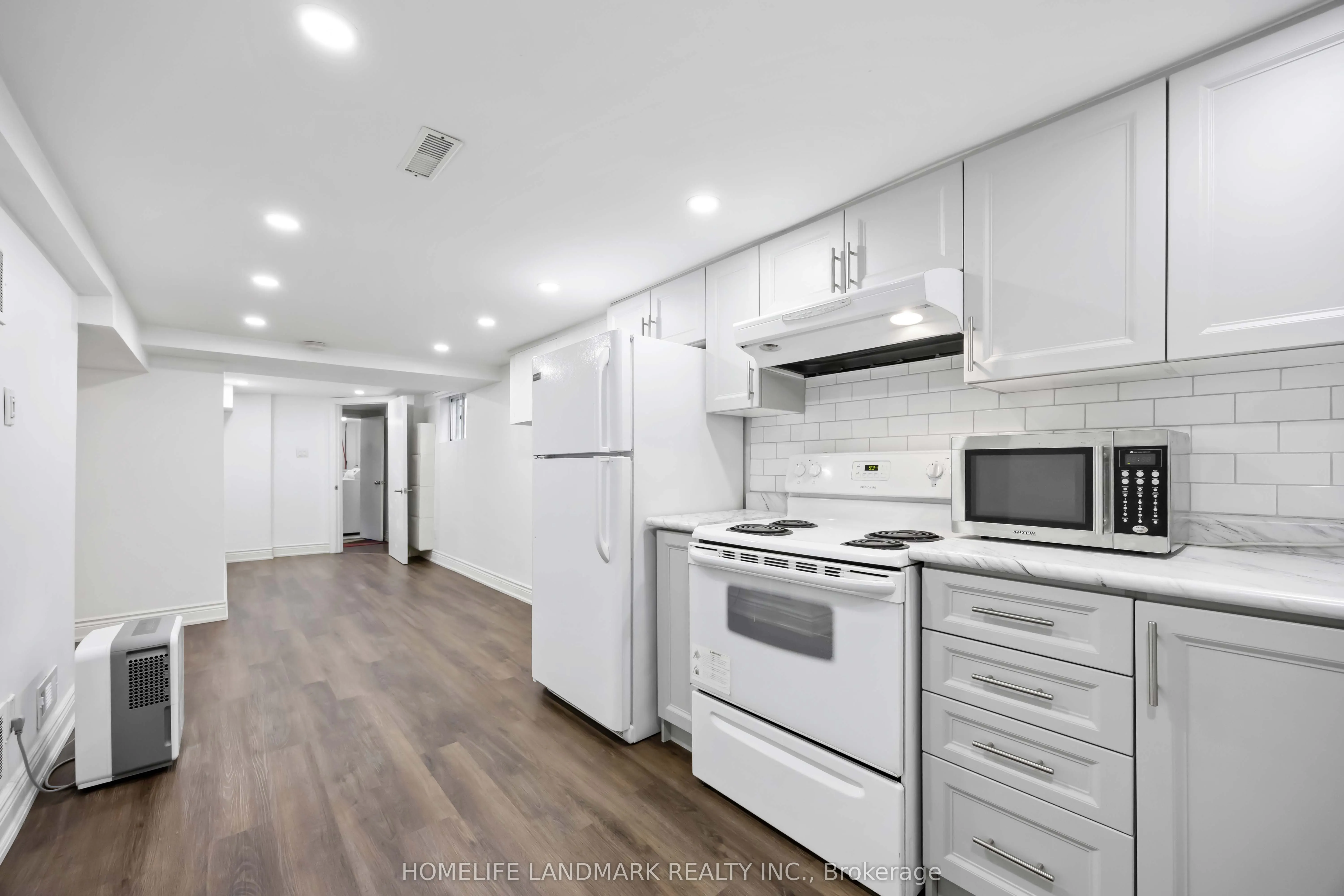 160 Humewood Drive, #Lower