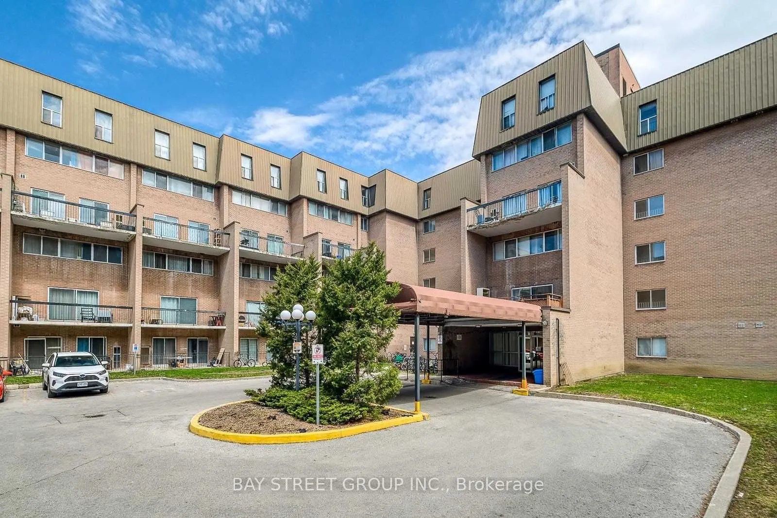 165 Cherokee Boulevard, #285