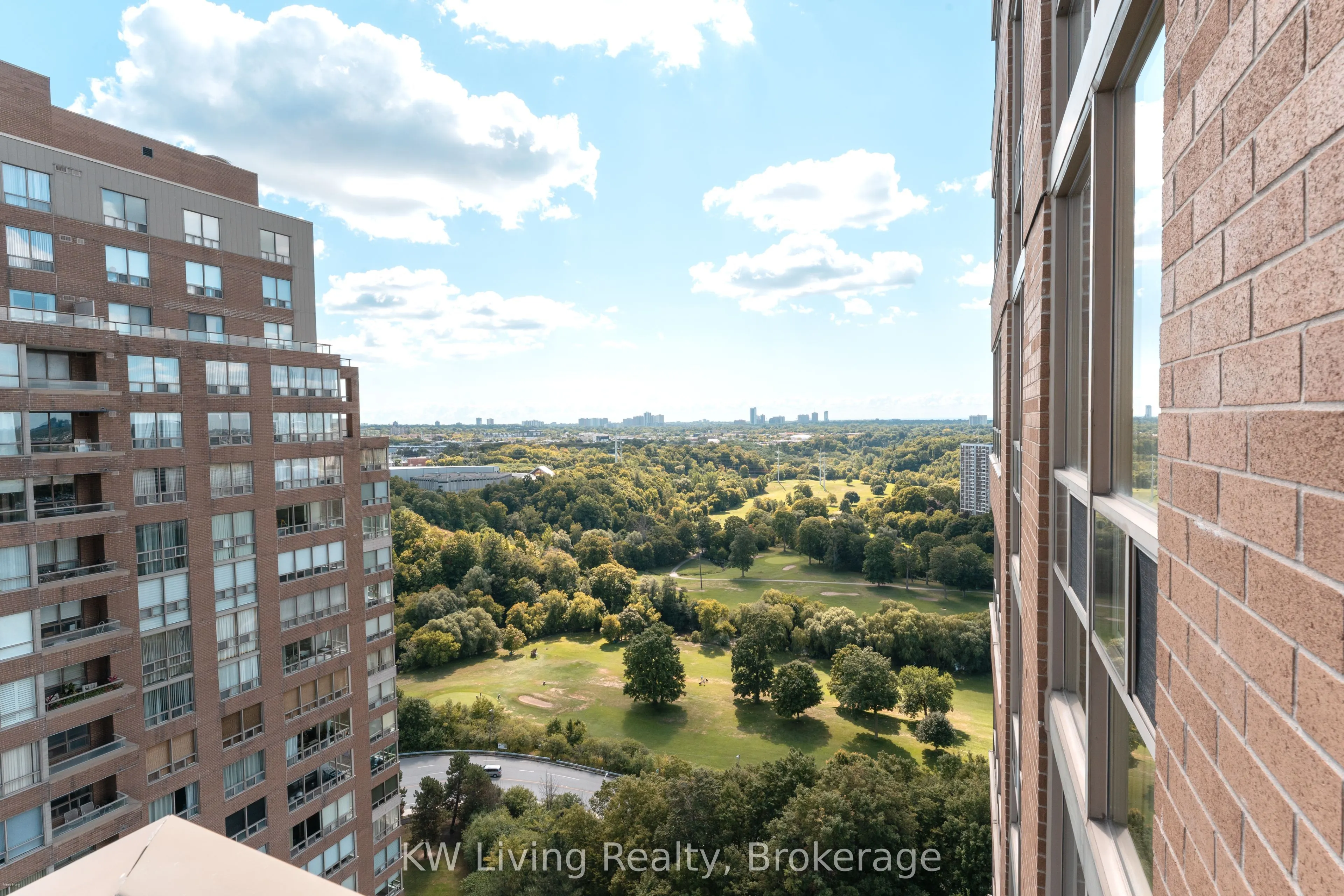205 Wynford Drive, #2306
