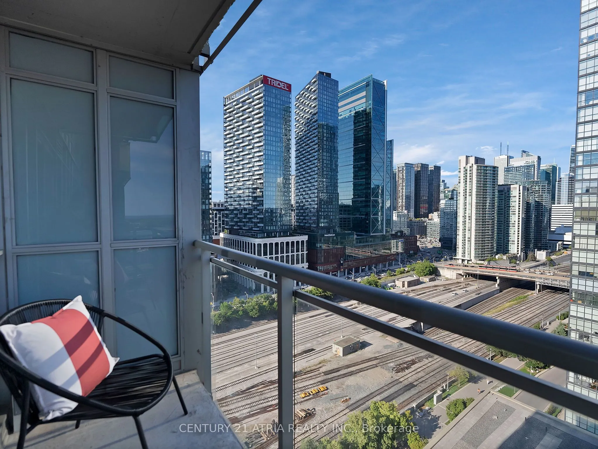 15 Iceboat Terrace, #2103