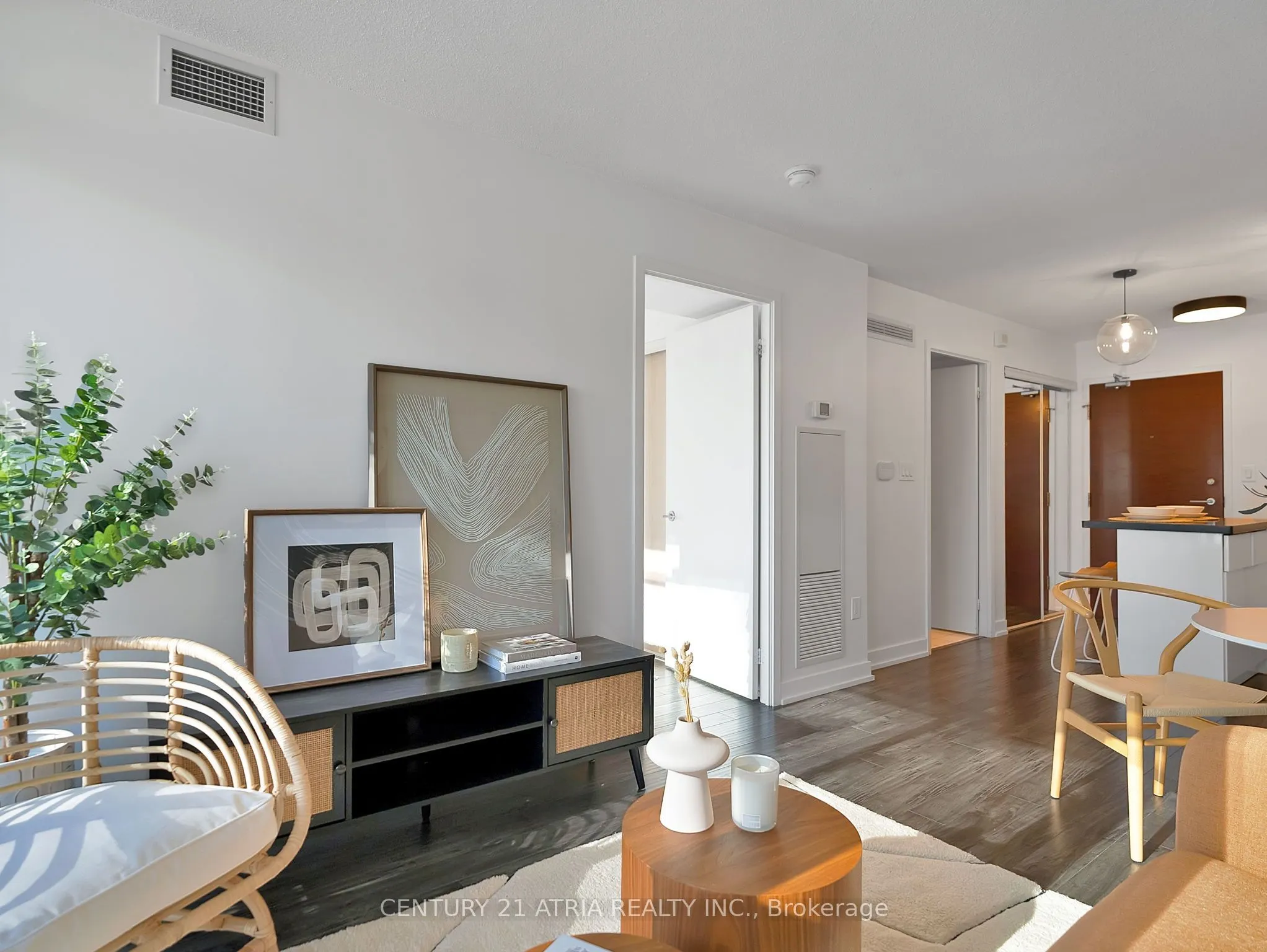 15 Iceboat Terrace, #2103