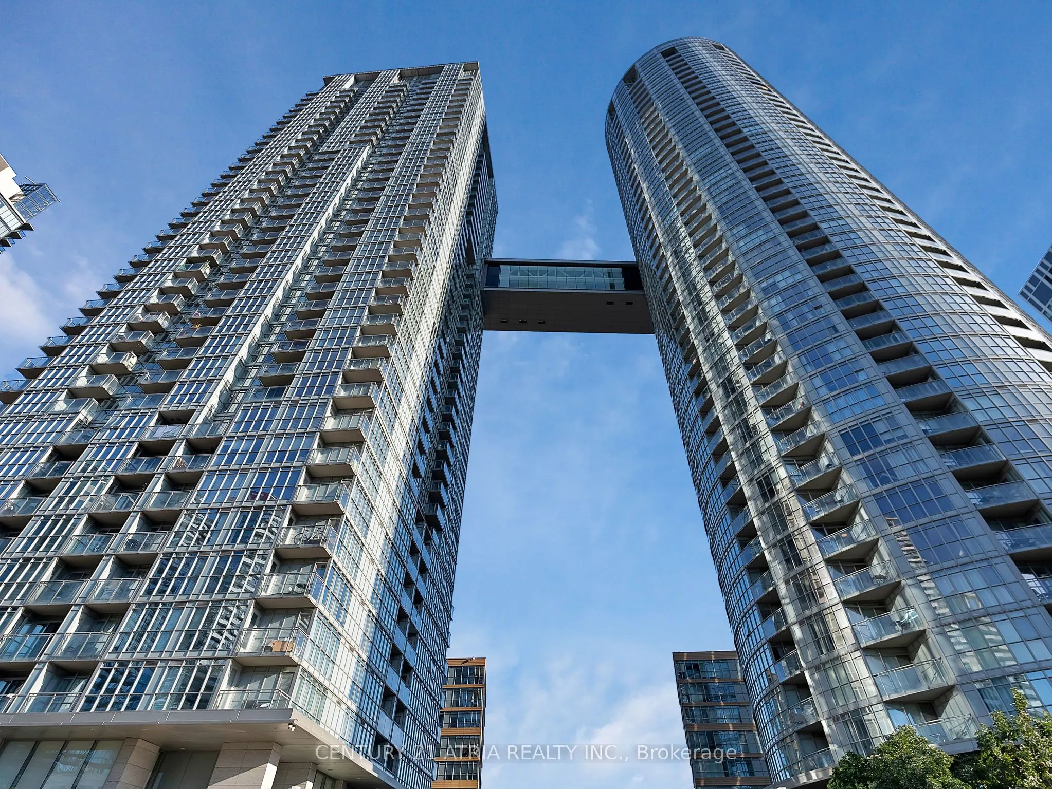 15 Iceboat Terrace, #2103
