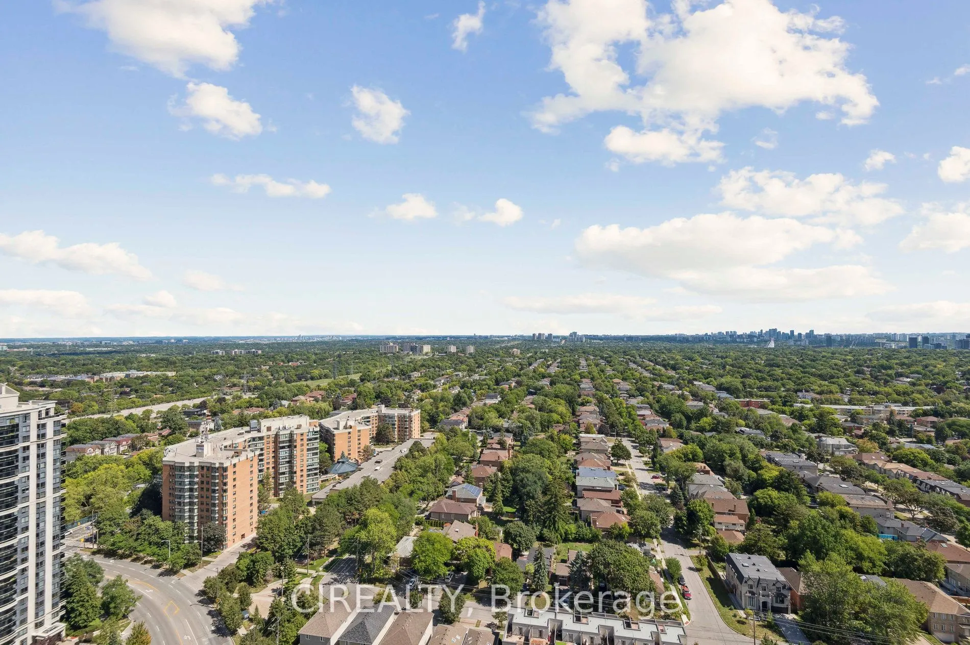 18 Holmes Avenue, #UPH02