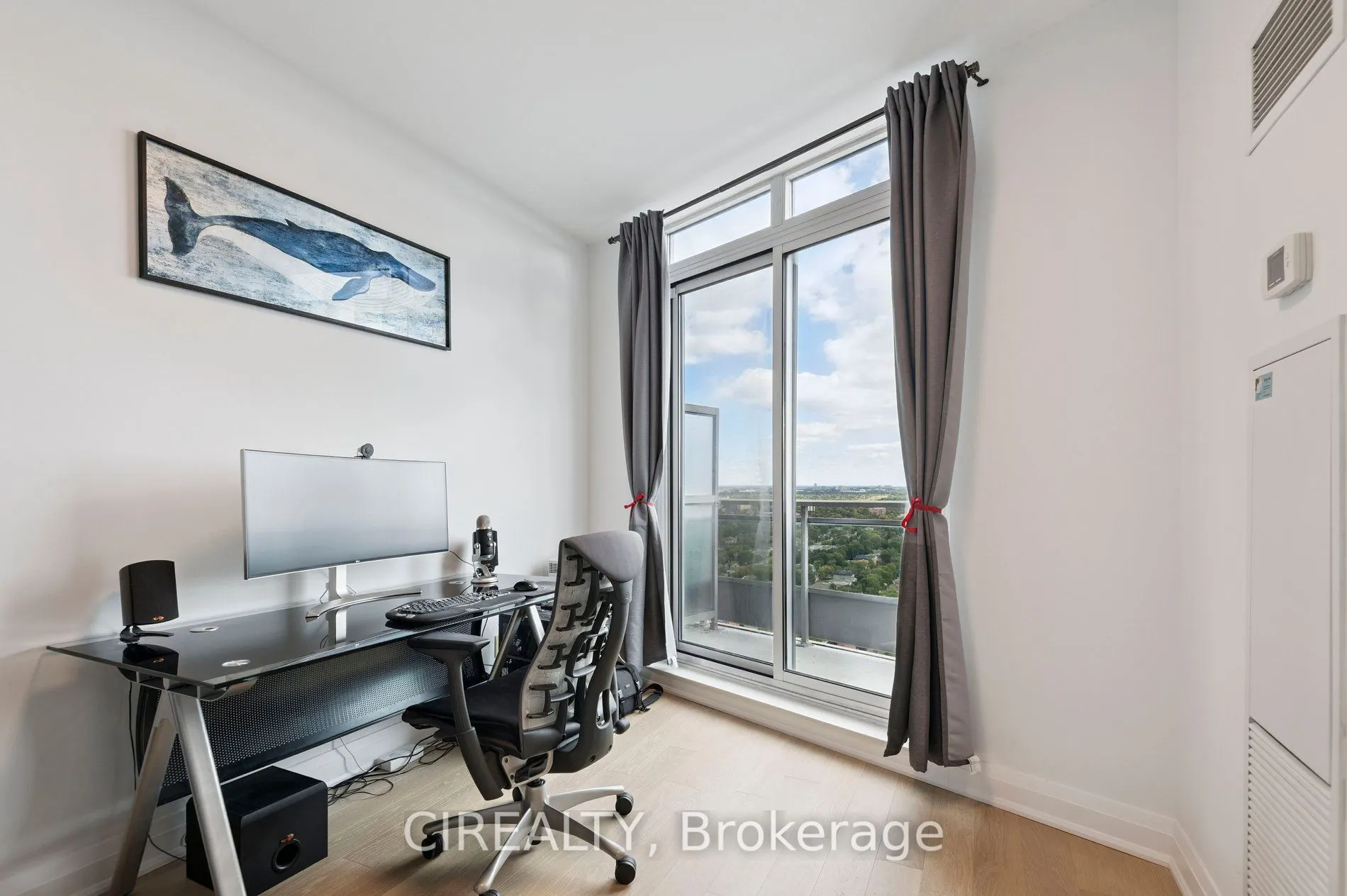 18 Holmes Avenue, #UPH02