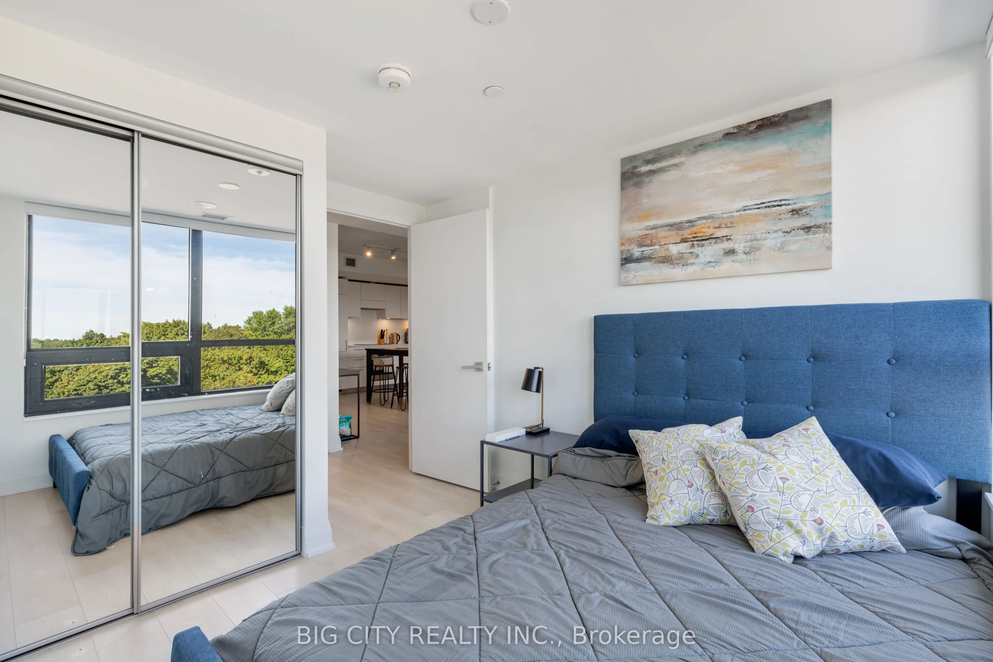 33 Frederick Todd Way, #523