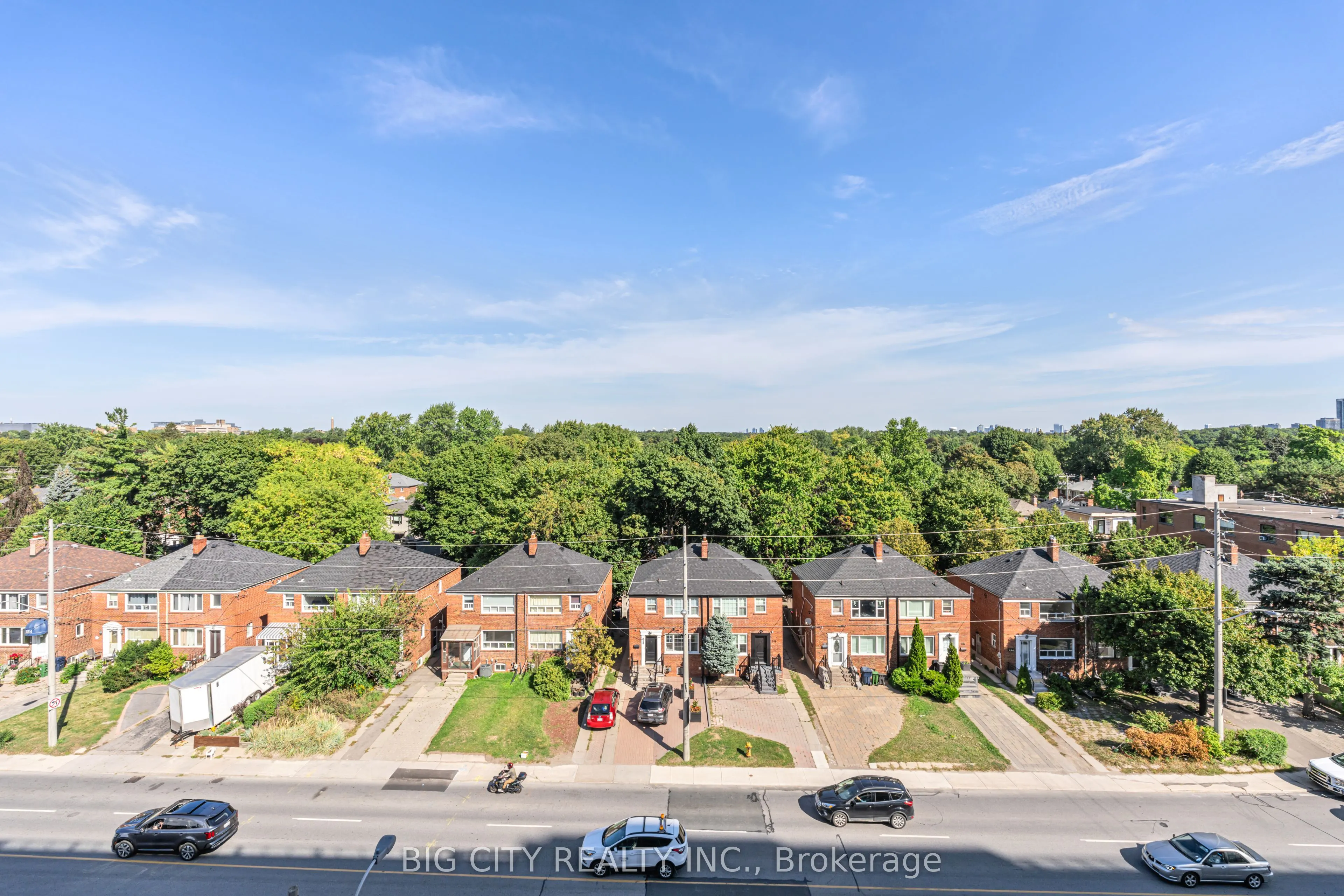 33 Frederick Todd Way, #523