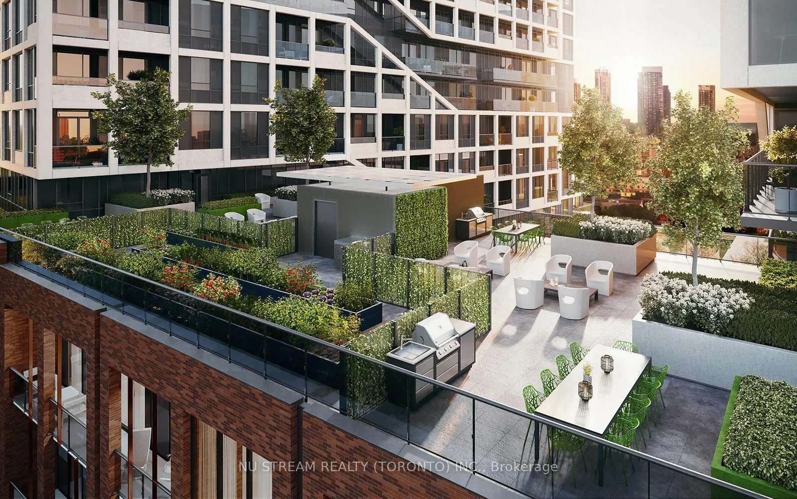 115 Denison Avenue, #409