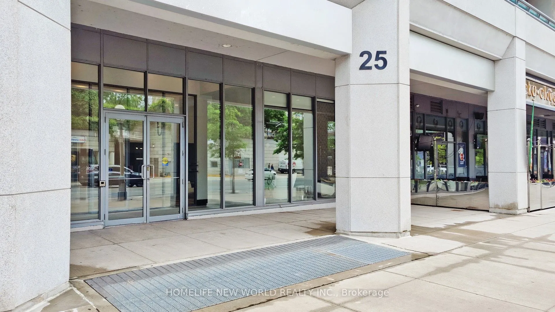 25 Lower Simcoe Street, #1222