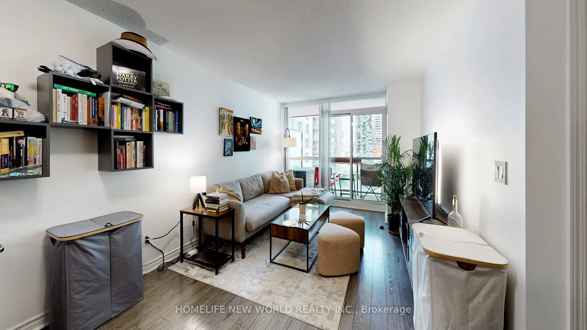 25 Lower Simcoe Street, #1222