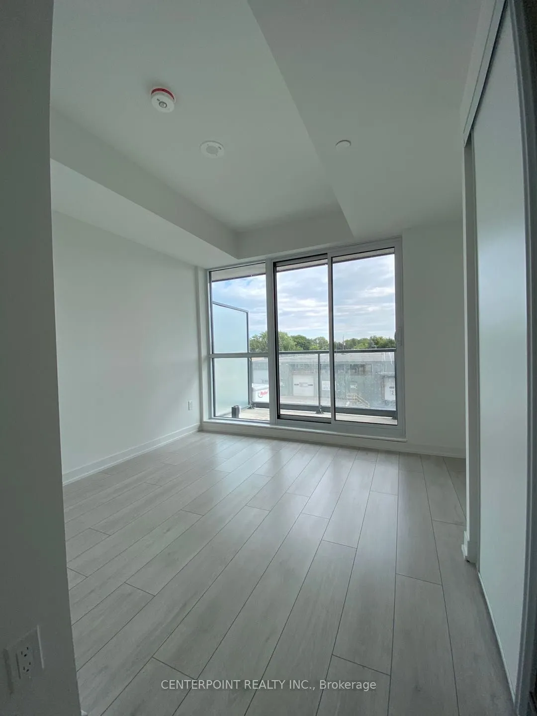 31 Tippett Road, #201