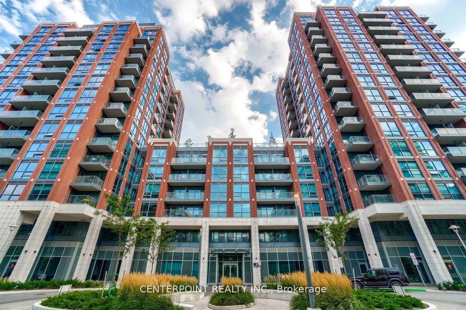 31 Tippett Road, #201