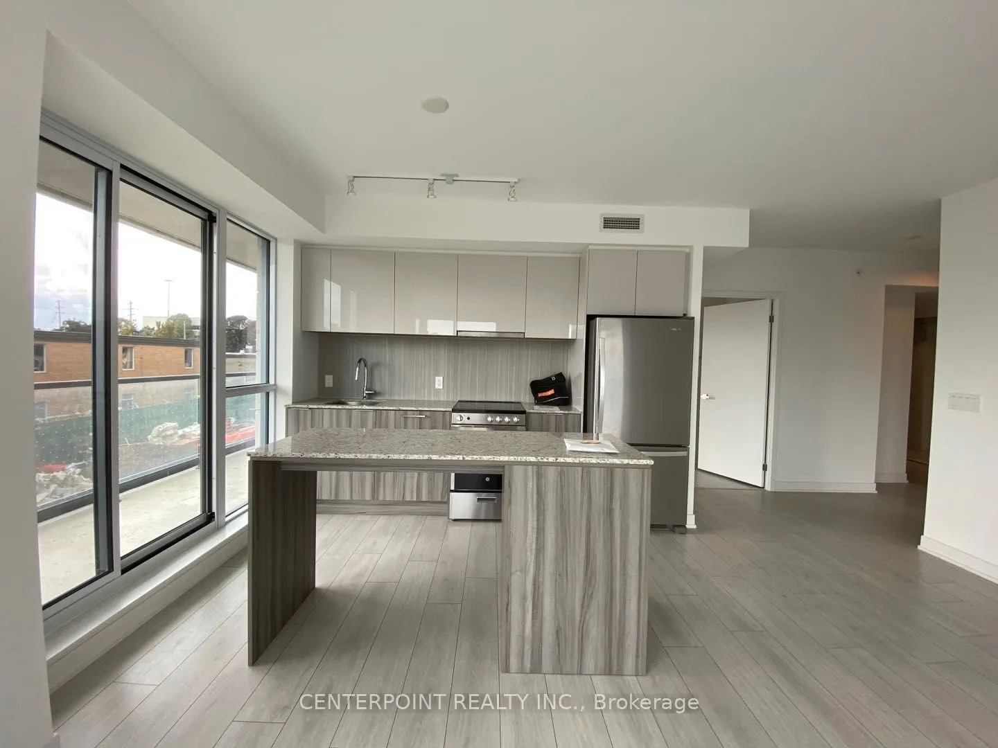 31 Tippett Road, #201
