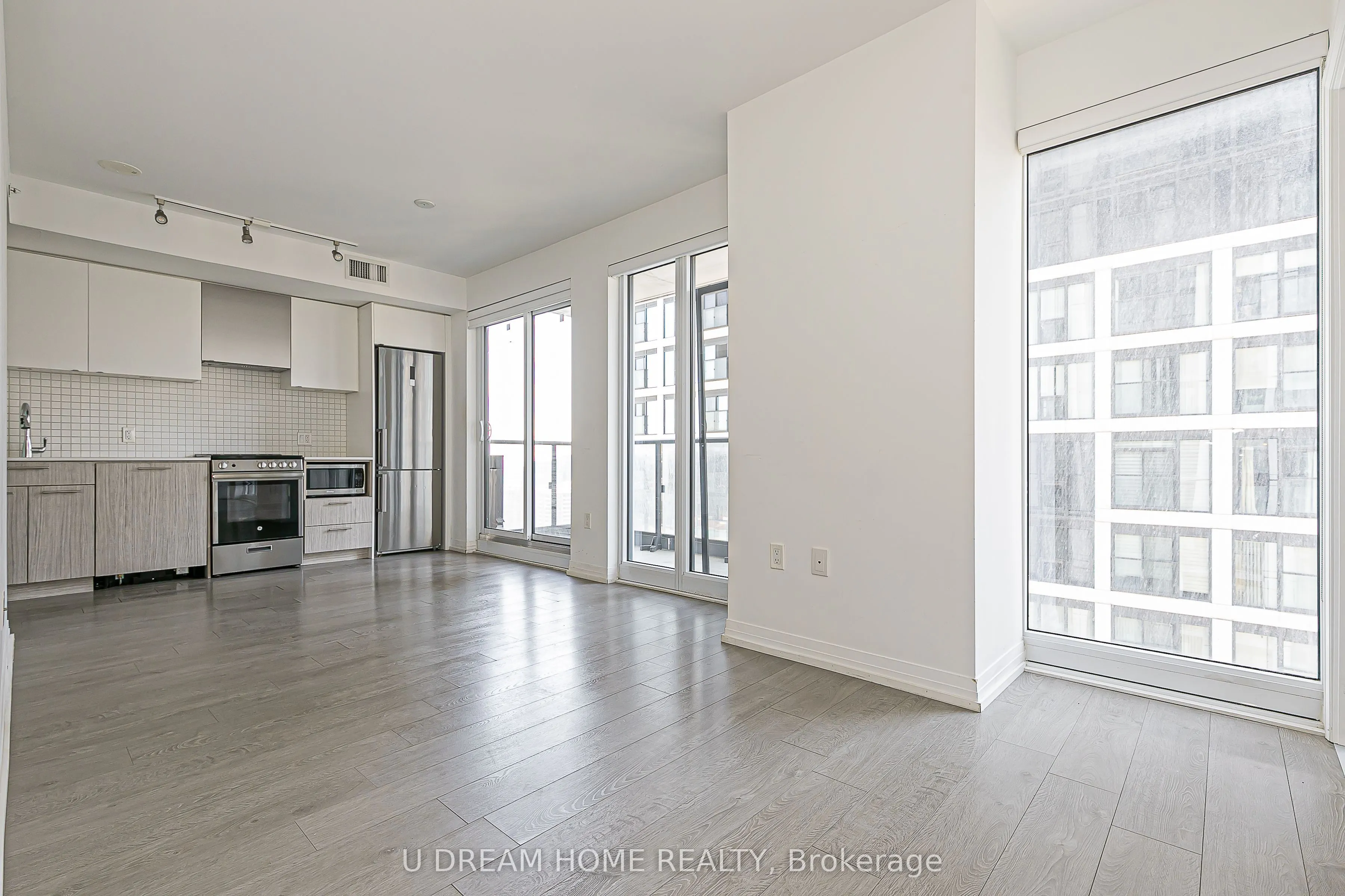 251 Jarvis Street, #2305