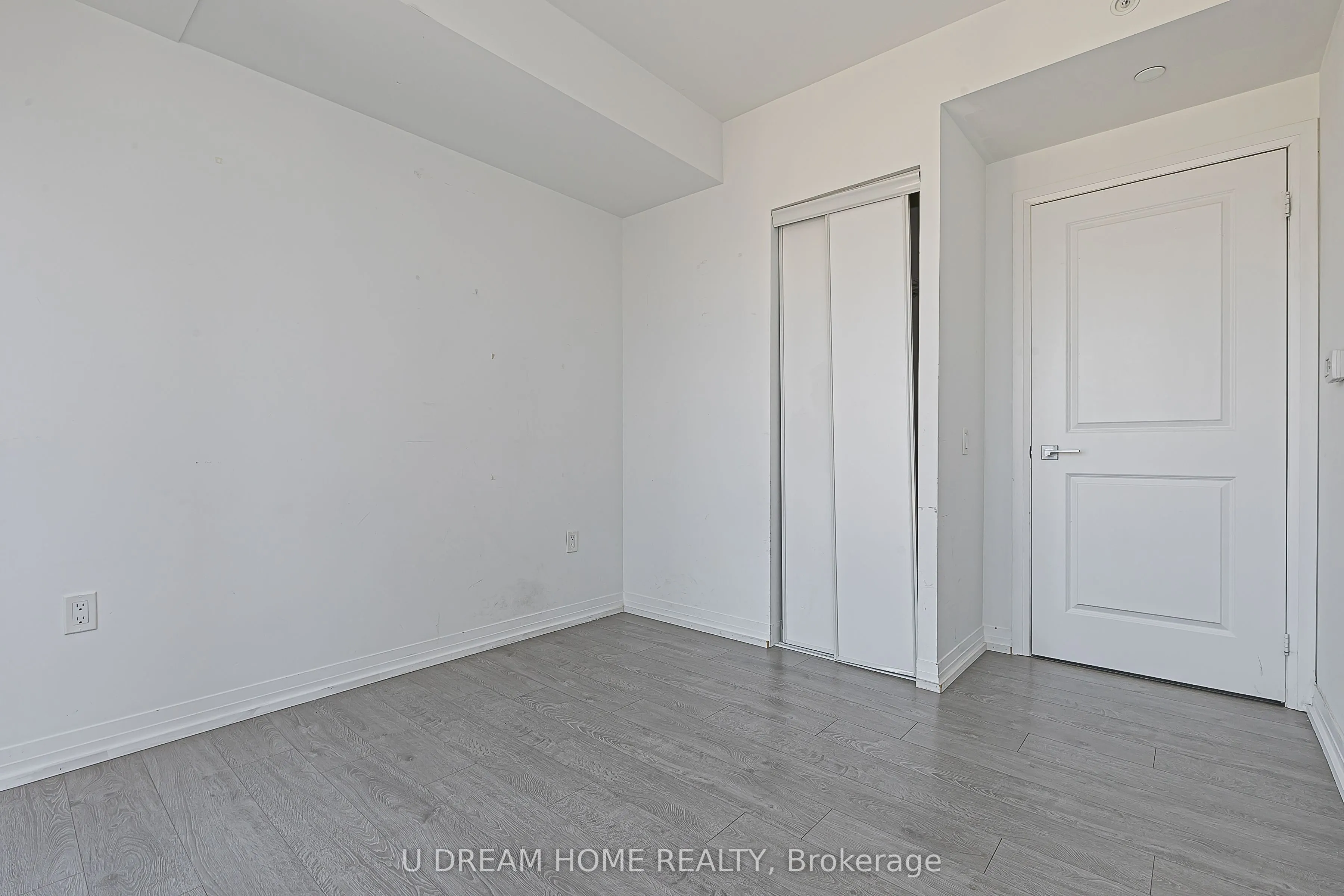 251 Jarvis Street, #2305