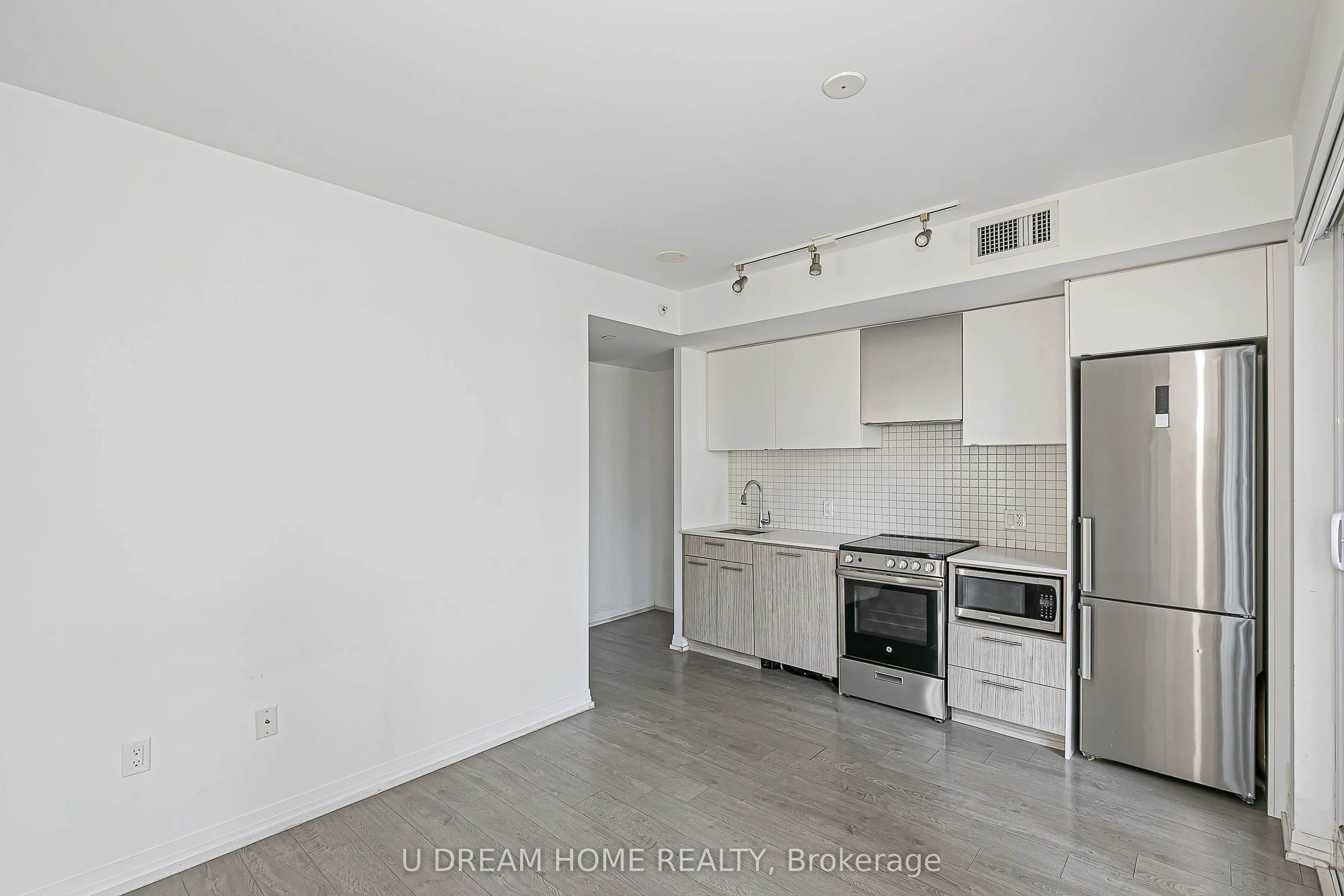 251 Jarvis Street, #2305
