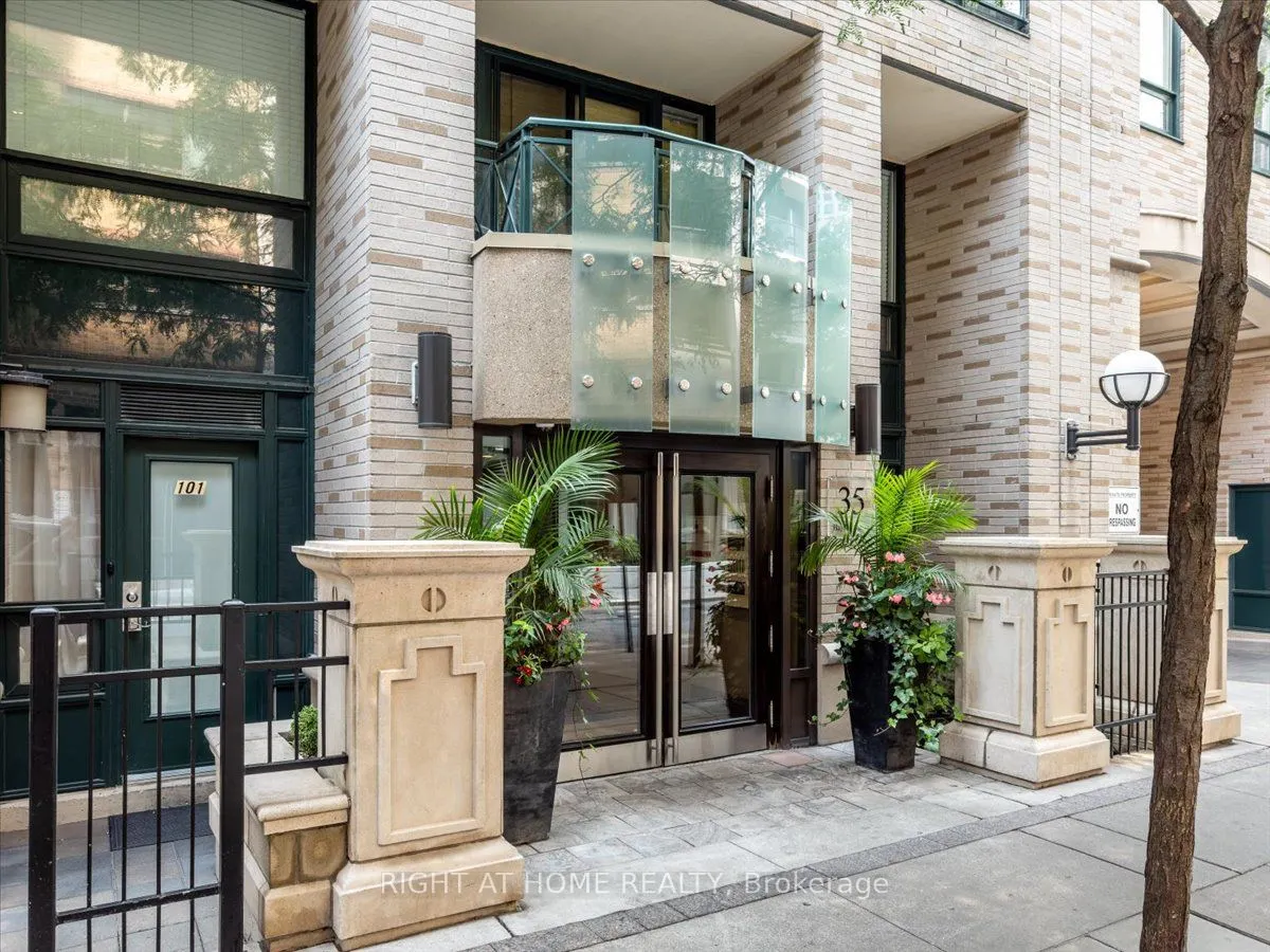 35 Hayden Street, #517
