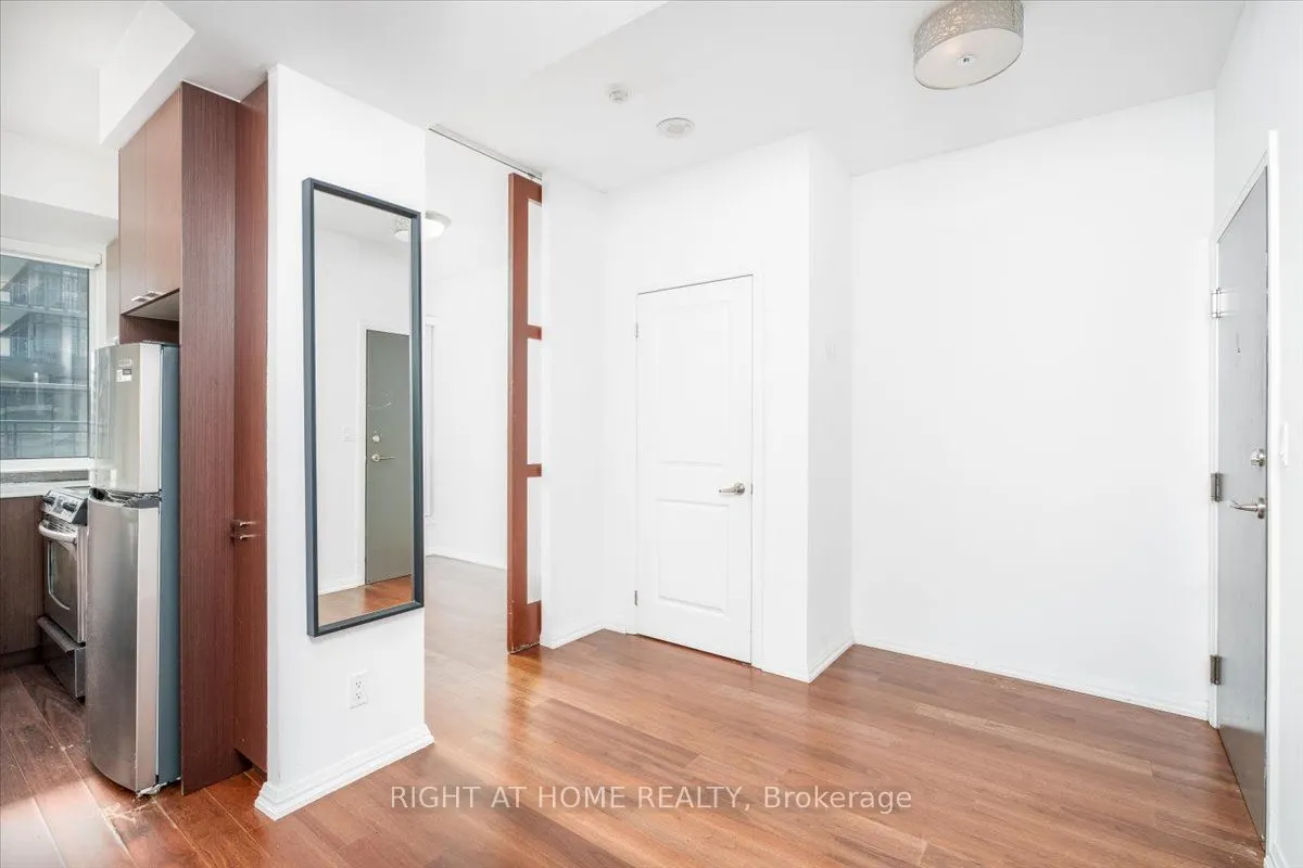 35 Hayden Street, #517