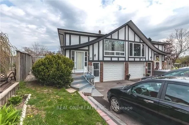 27 Tuscarora Drive, #Upper