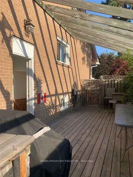 2 Pinemore Crescent