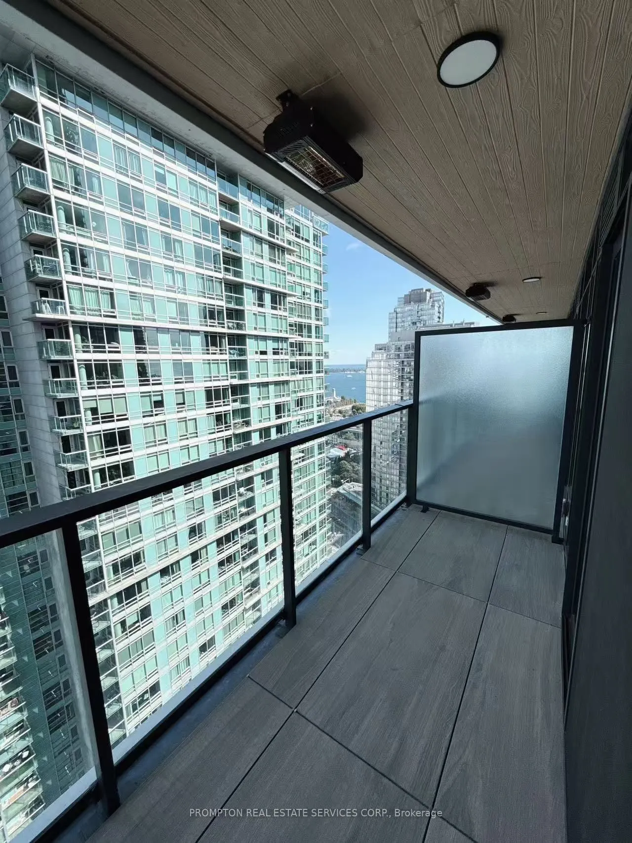 1 CONCORD CITYPLACE Way, #2503