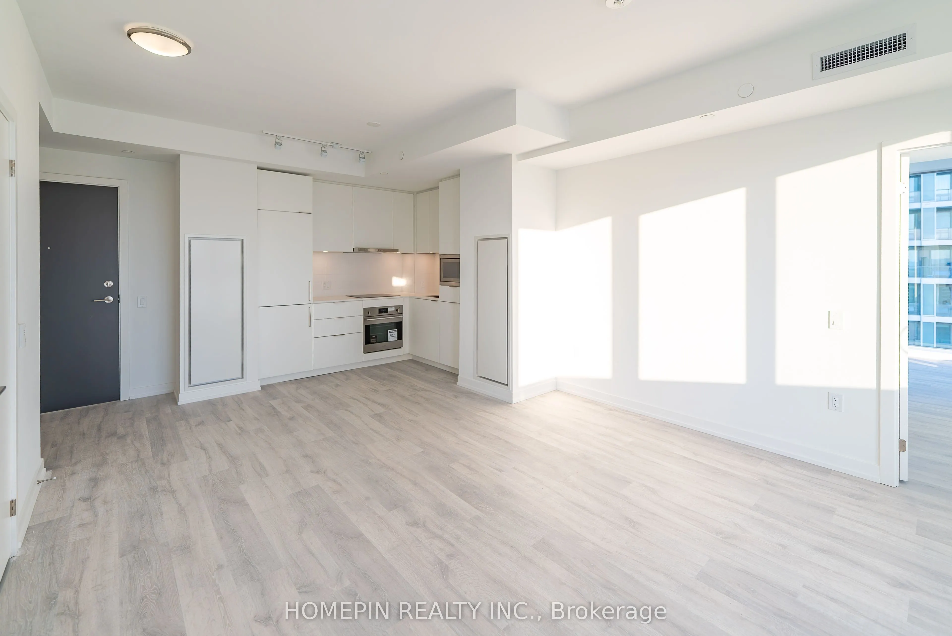 7 Golden Lion Heights N, #N1608