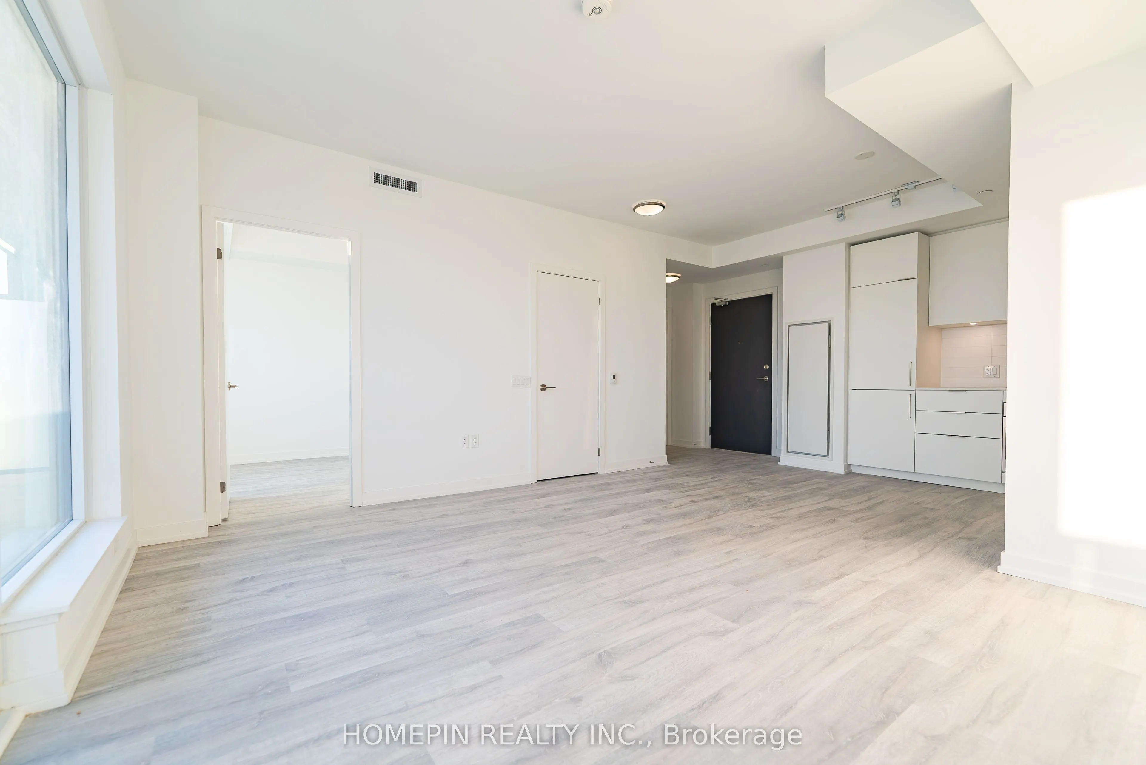 7 Golden Lion Heights N, #N1608