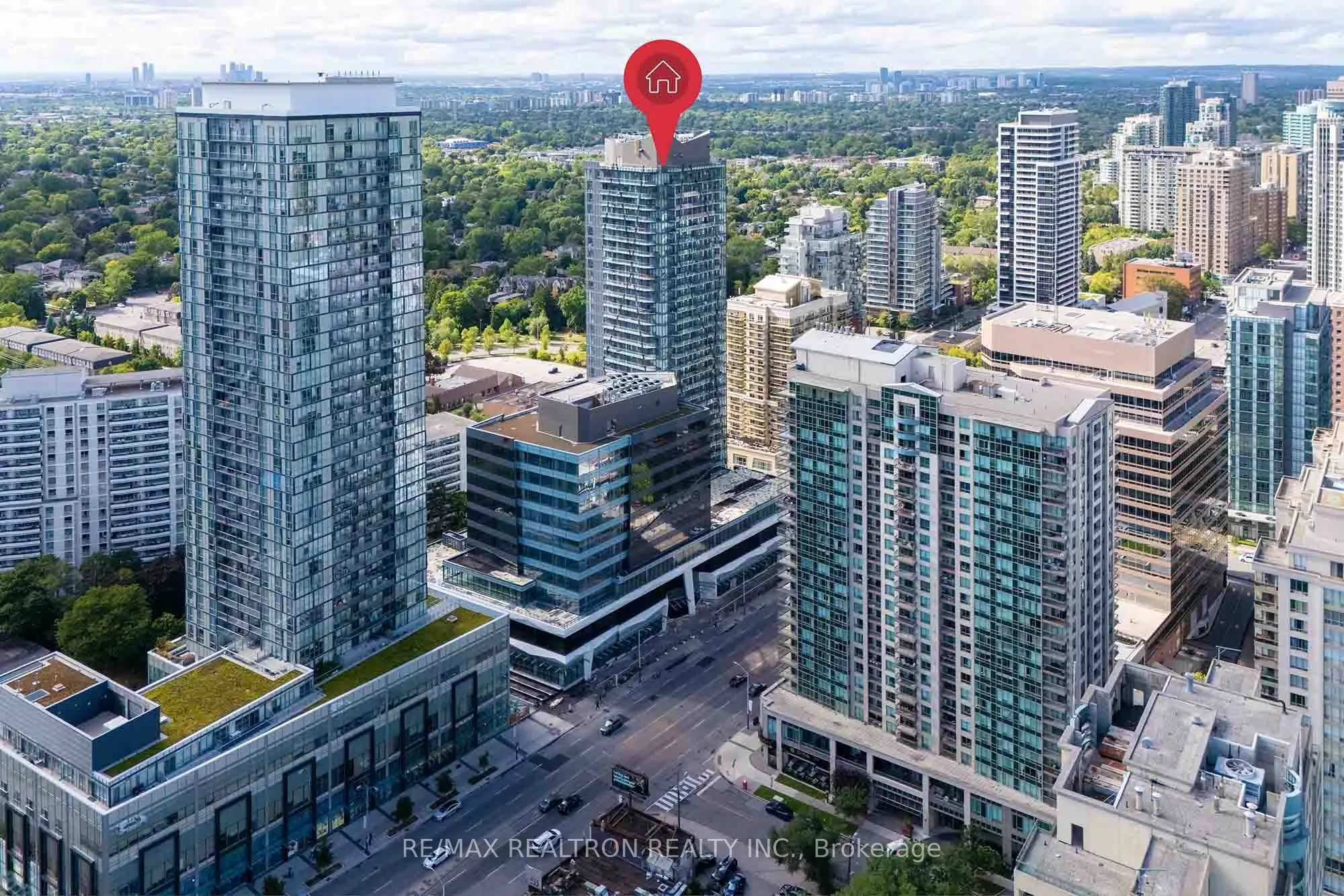 15 Ellerslie Avenue, #507