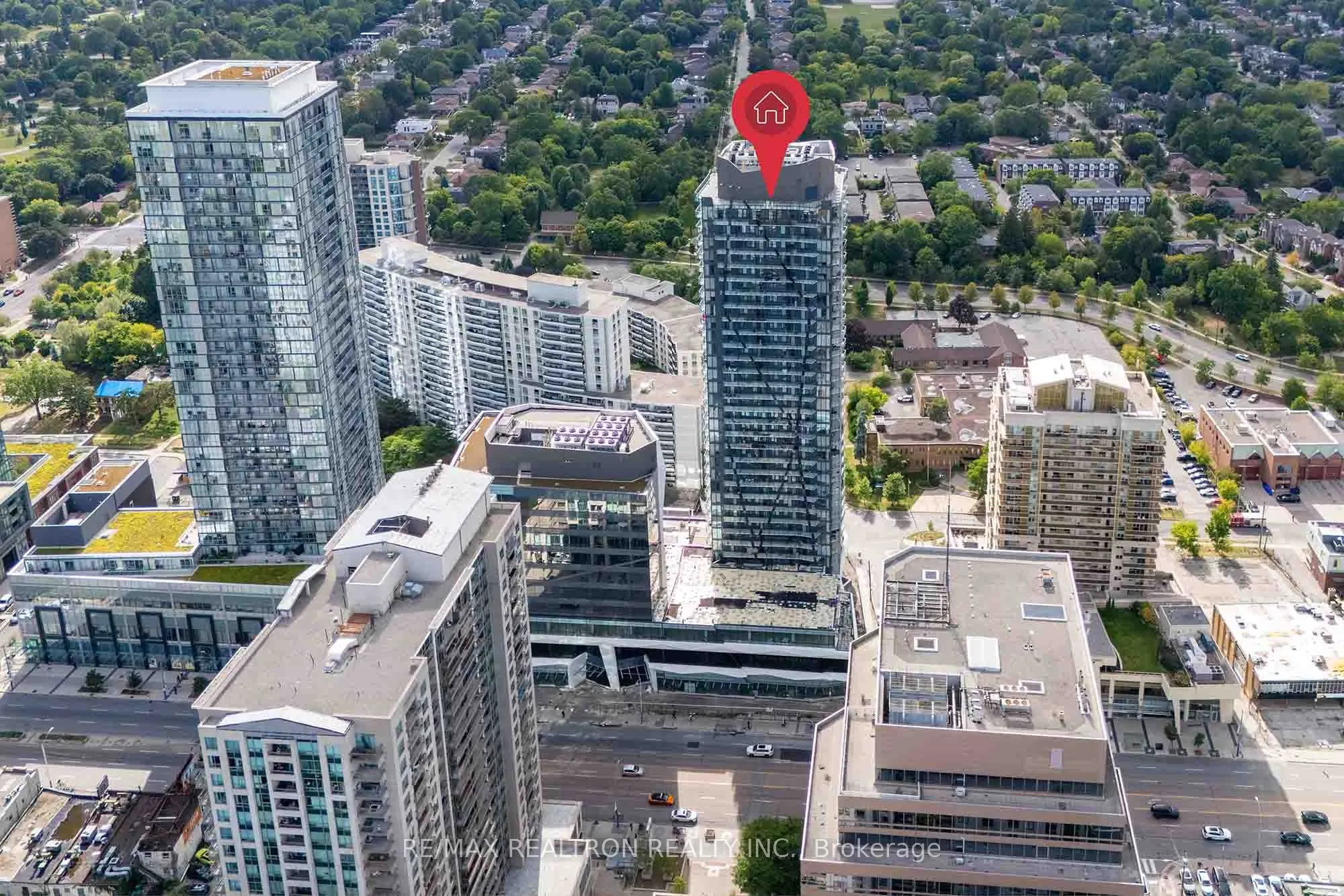 15 Ellerslie Avenue, #507