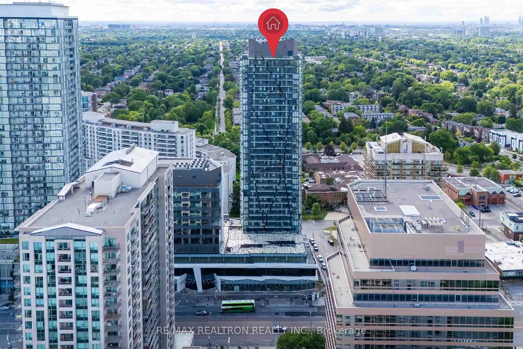 15 Ellerslie Avenue, #507