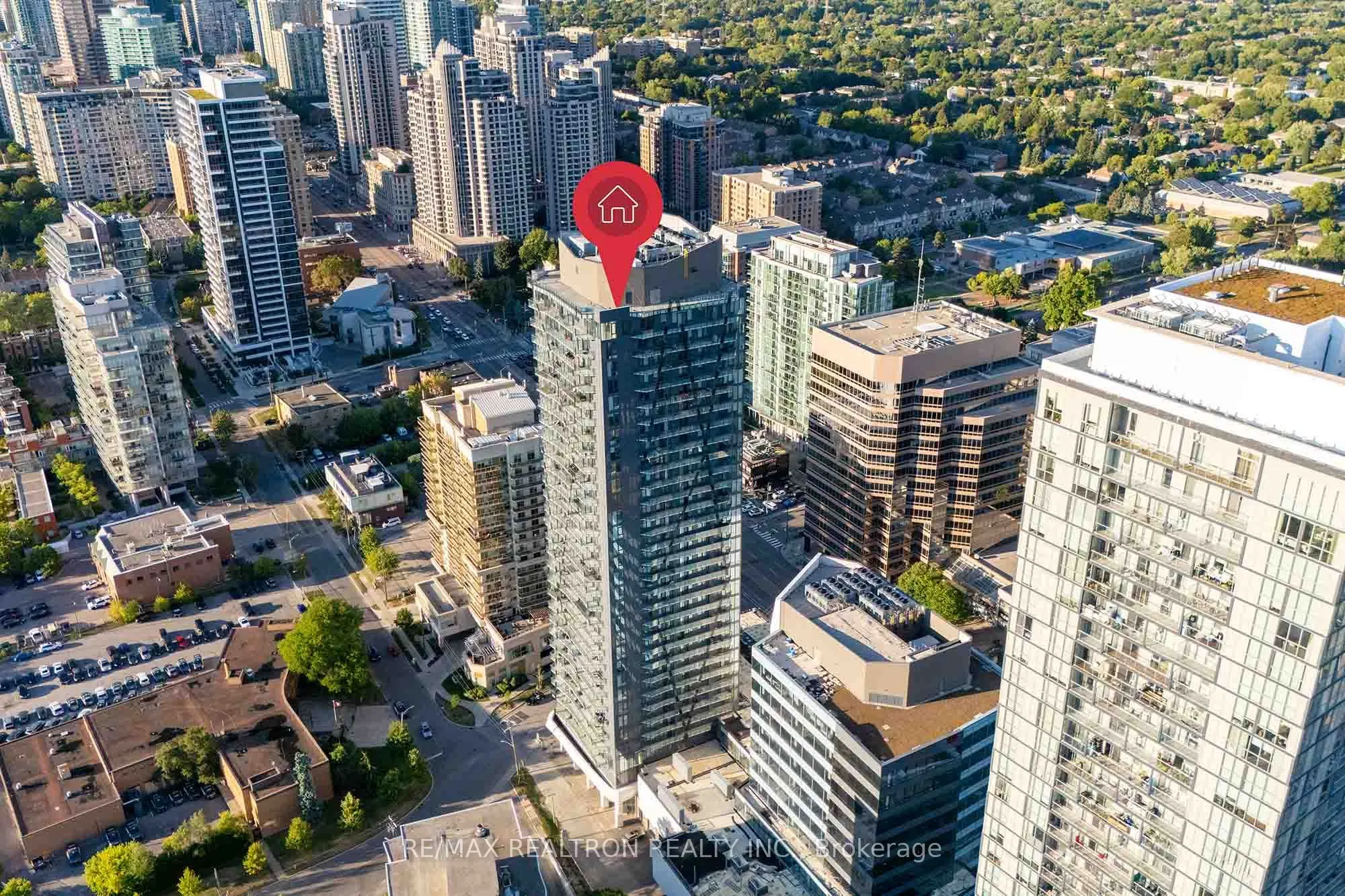 15 Ellerslie Avenue, #507