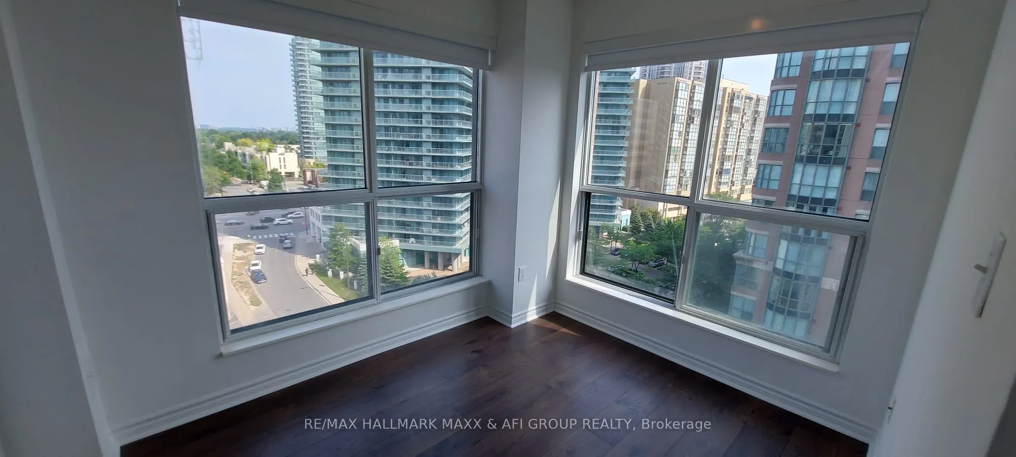 7 Lorraine Drive, #1103