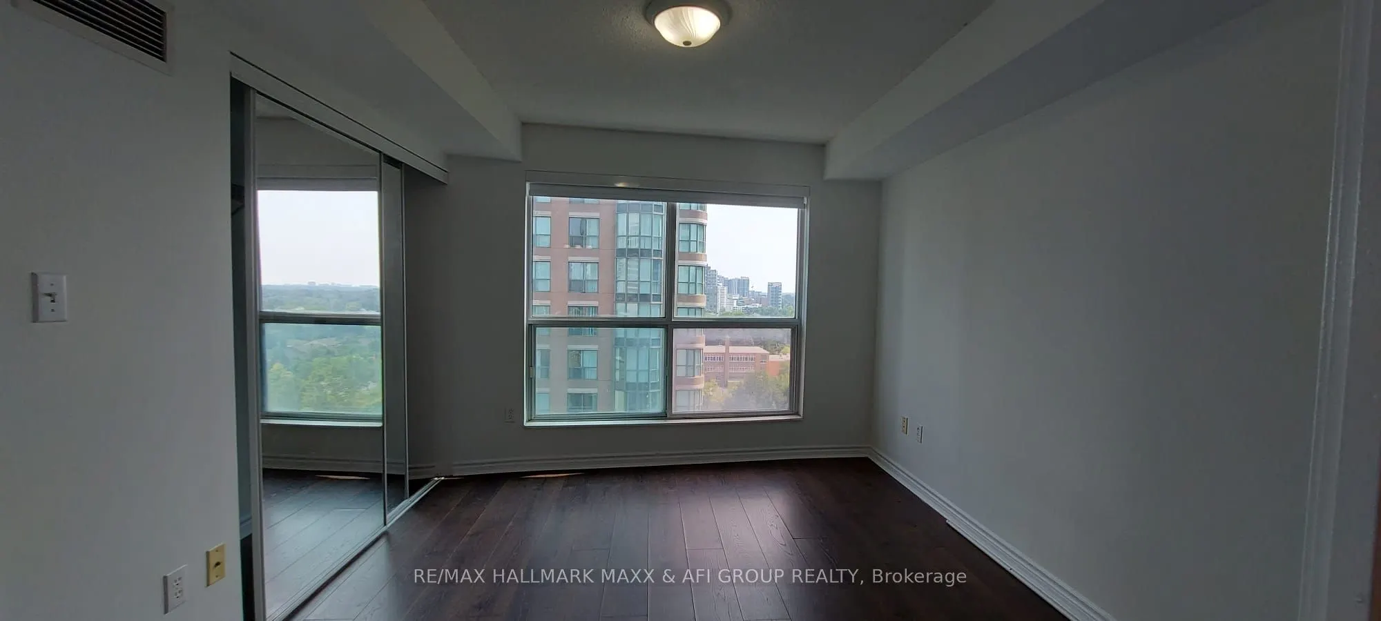 7 Lorraine Drive, #1103