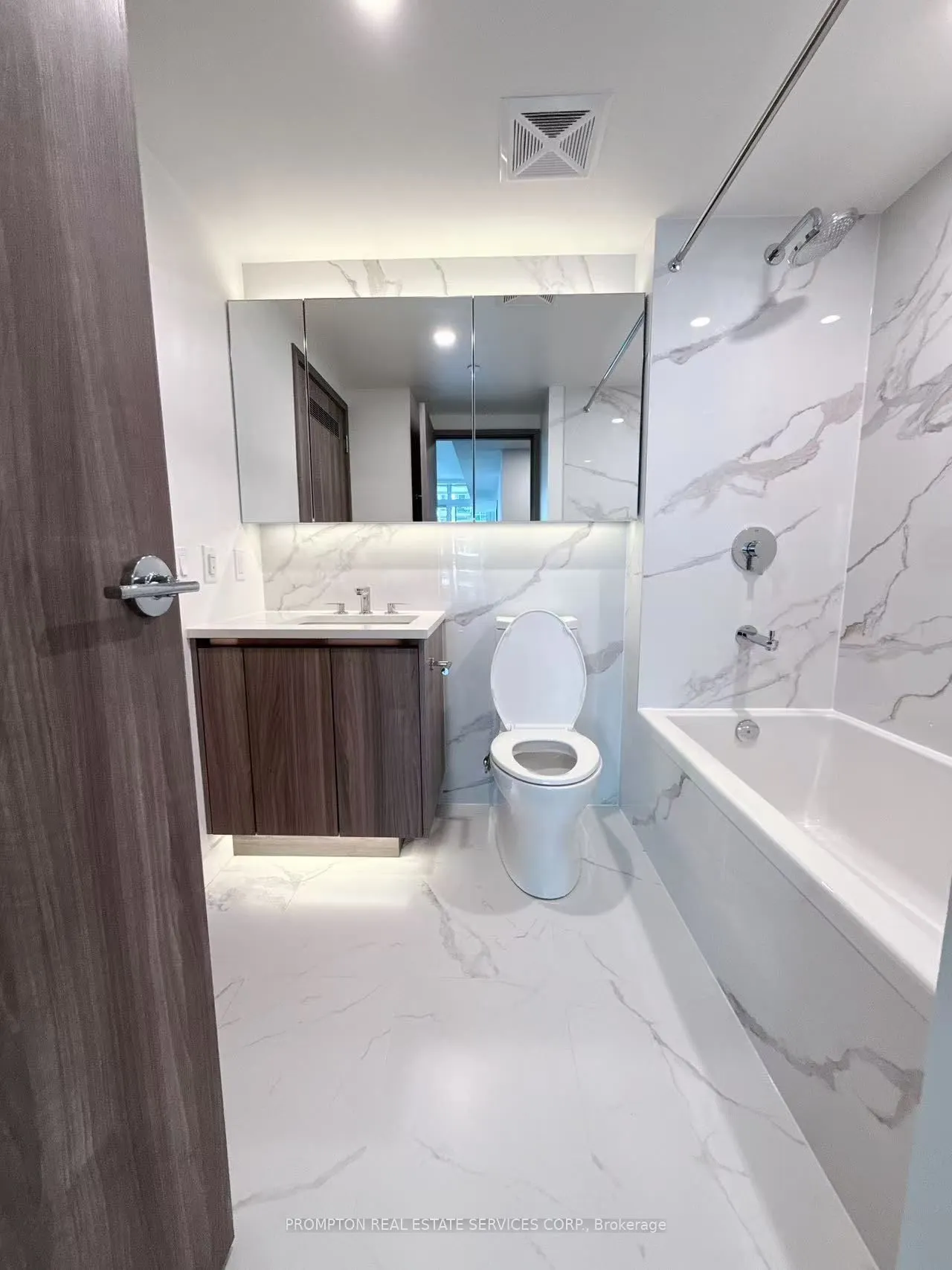 1 CONCORD CITYPLACE Way, #2605