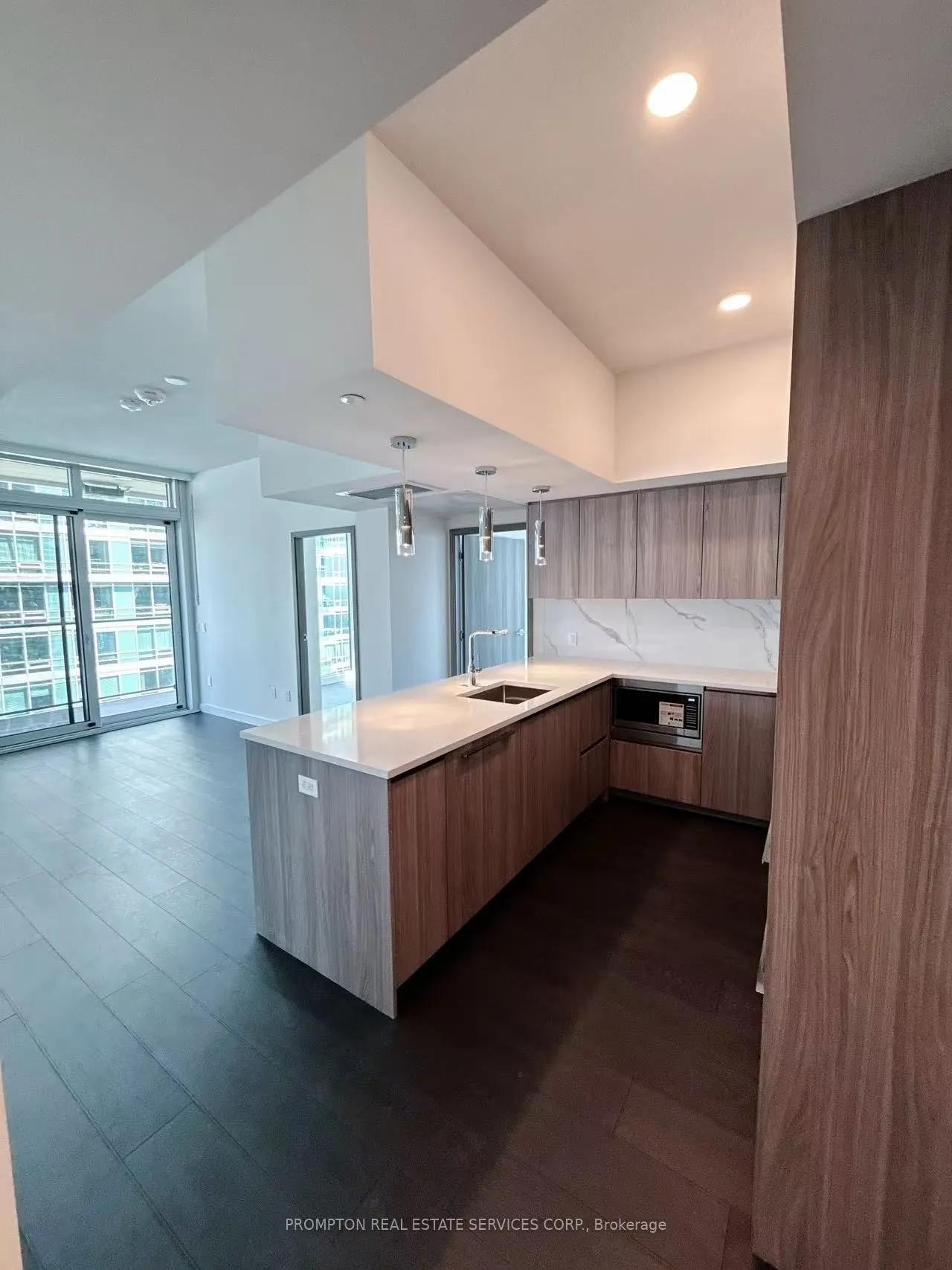 1 CONCORD CITYPLACE Way, #2605