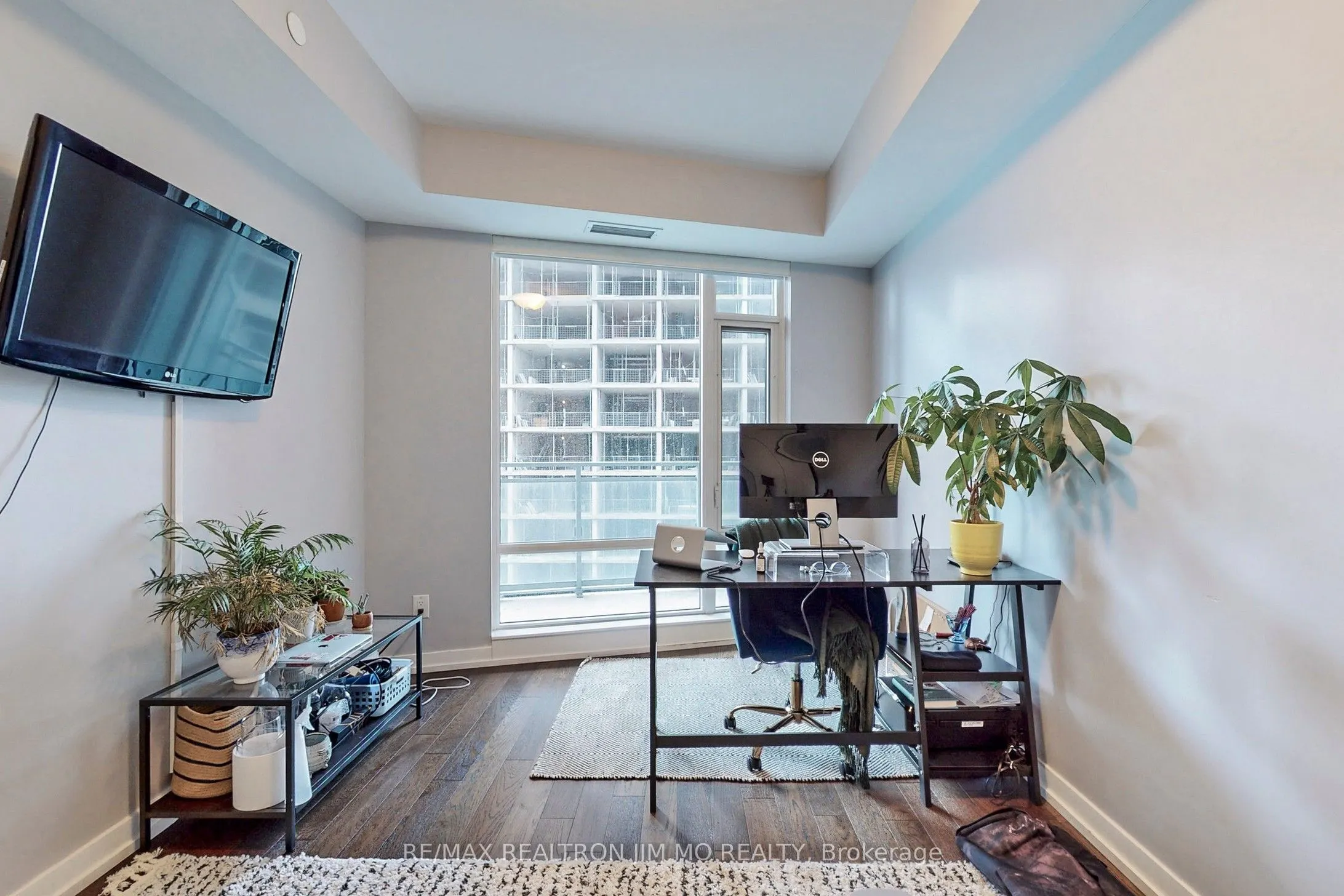 21 Widmer Street, #2411